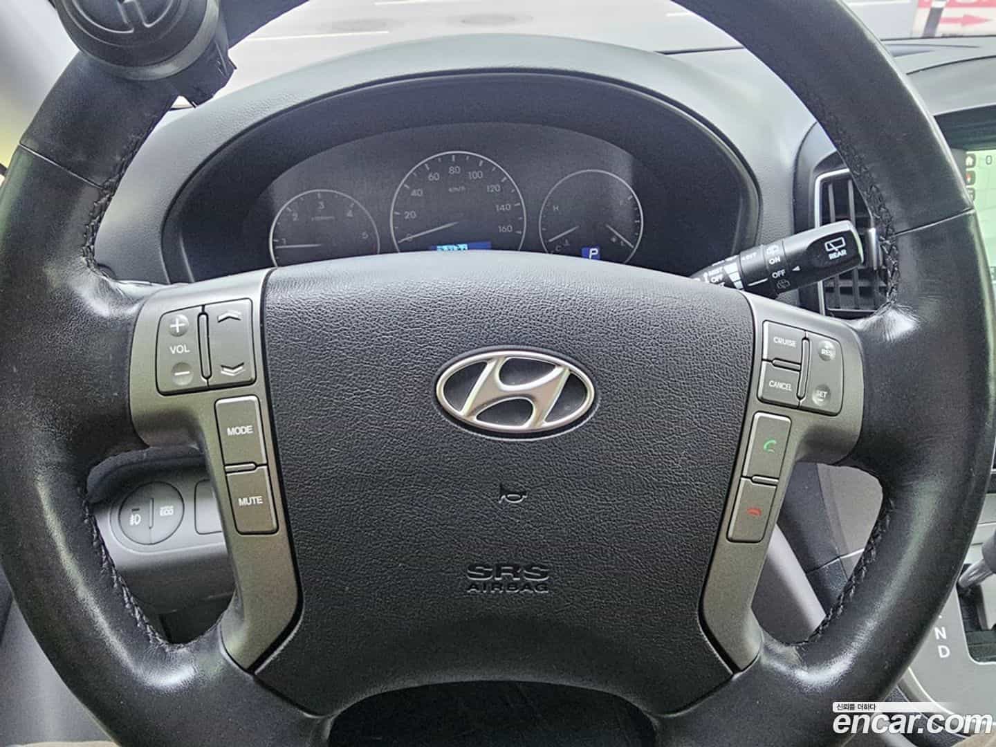 Starex Hyundai 2016.0-OPTION-016