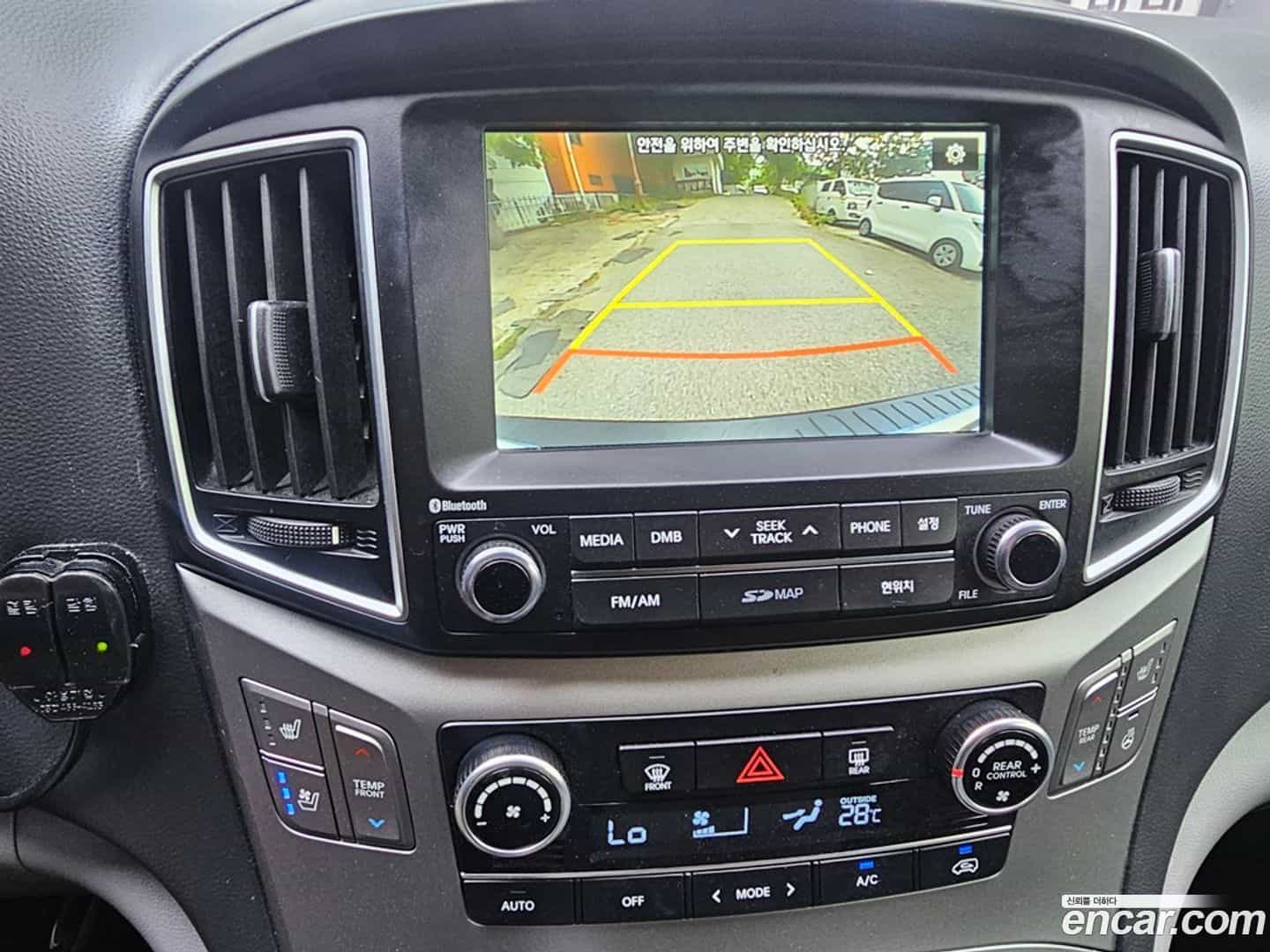Starex Hyundai 2016.0-OPTION-023