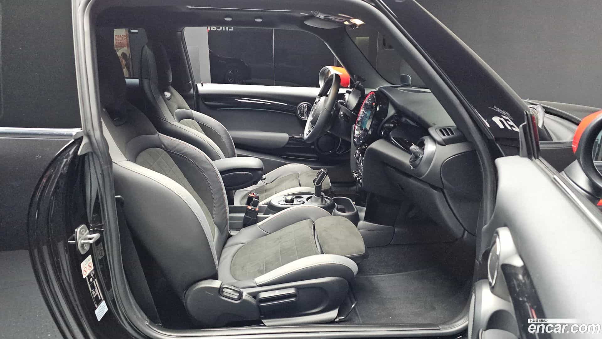 Cooper Mini 2021.7-OPTION-016