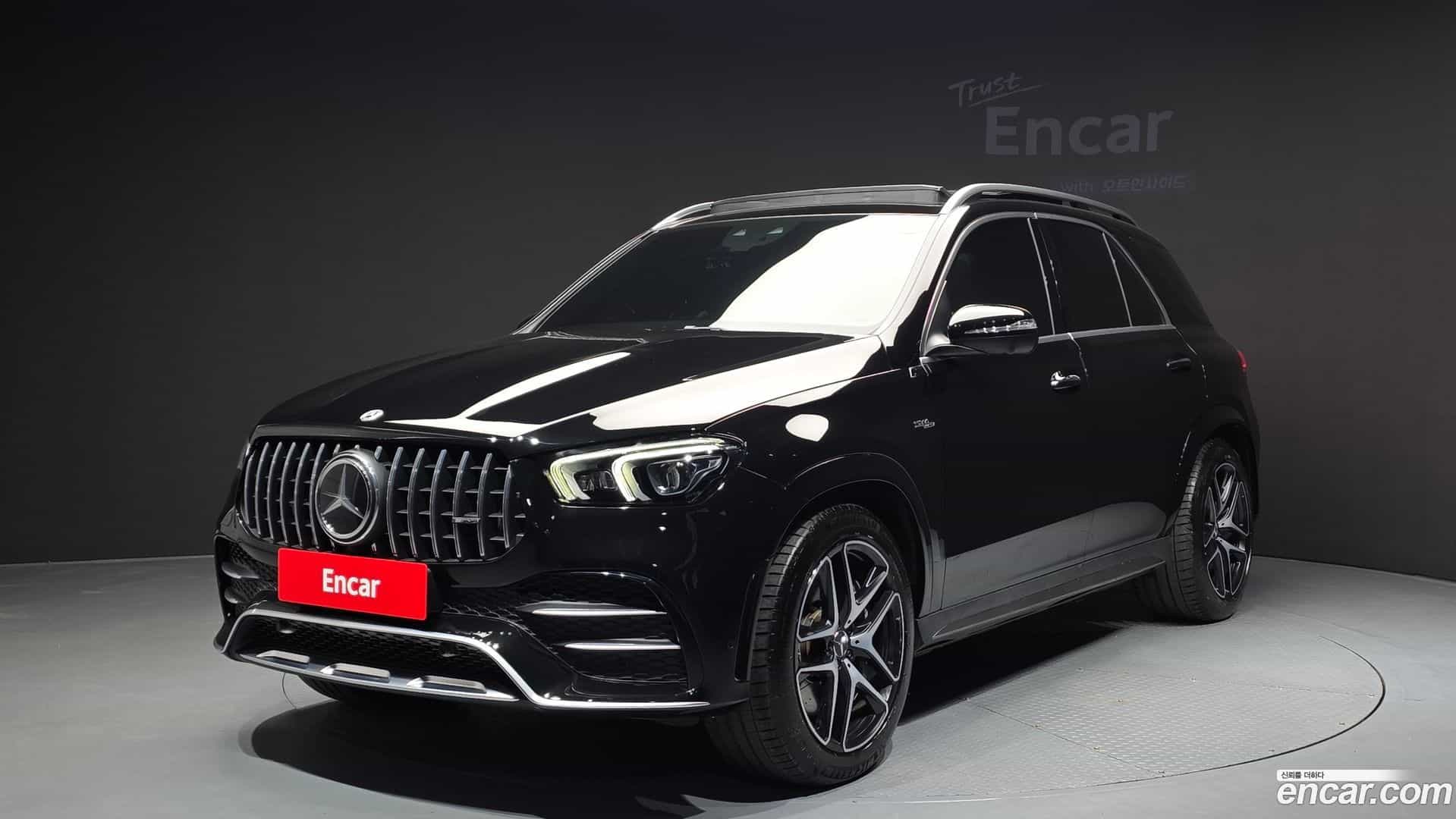 GLE-Class Mercedes-Benz 2022.4-OUTER-001