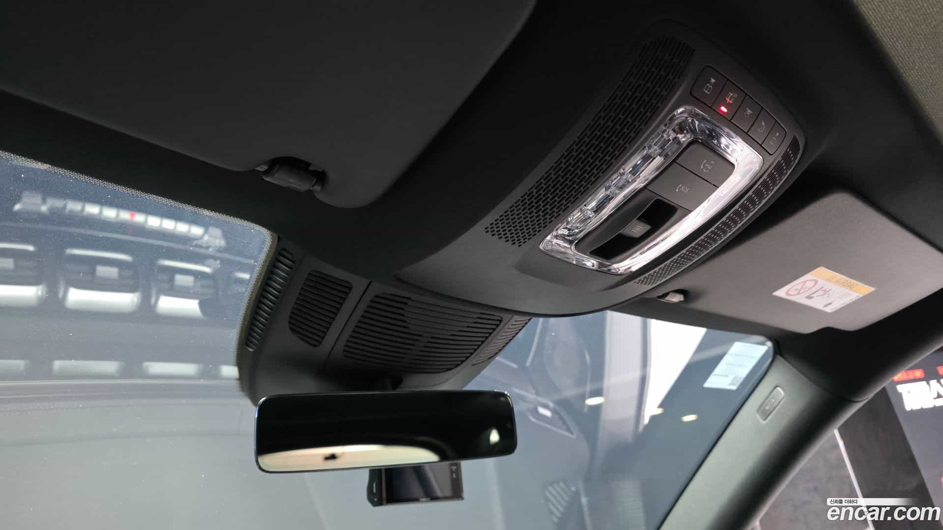 GLE-Class Mercedes-Benz 2022.4-OPTION-023
