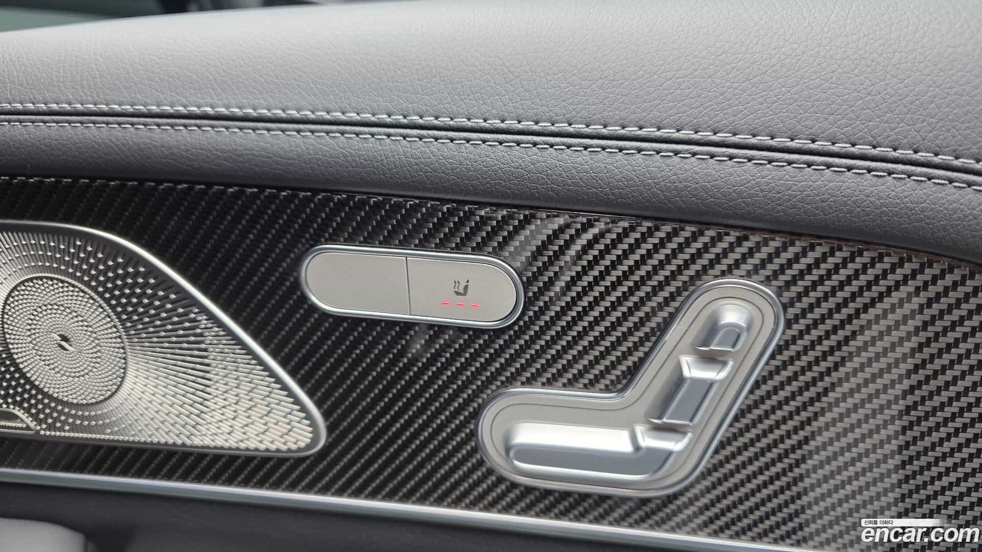 GLE-Class Mercedes-Benz 2022.4-OPTION-043