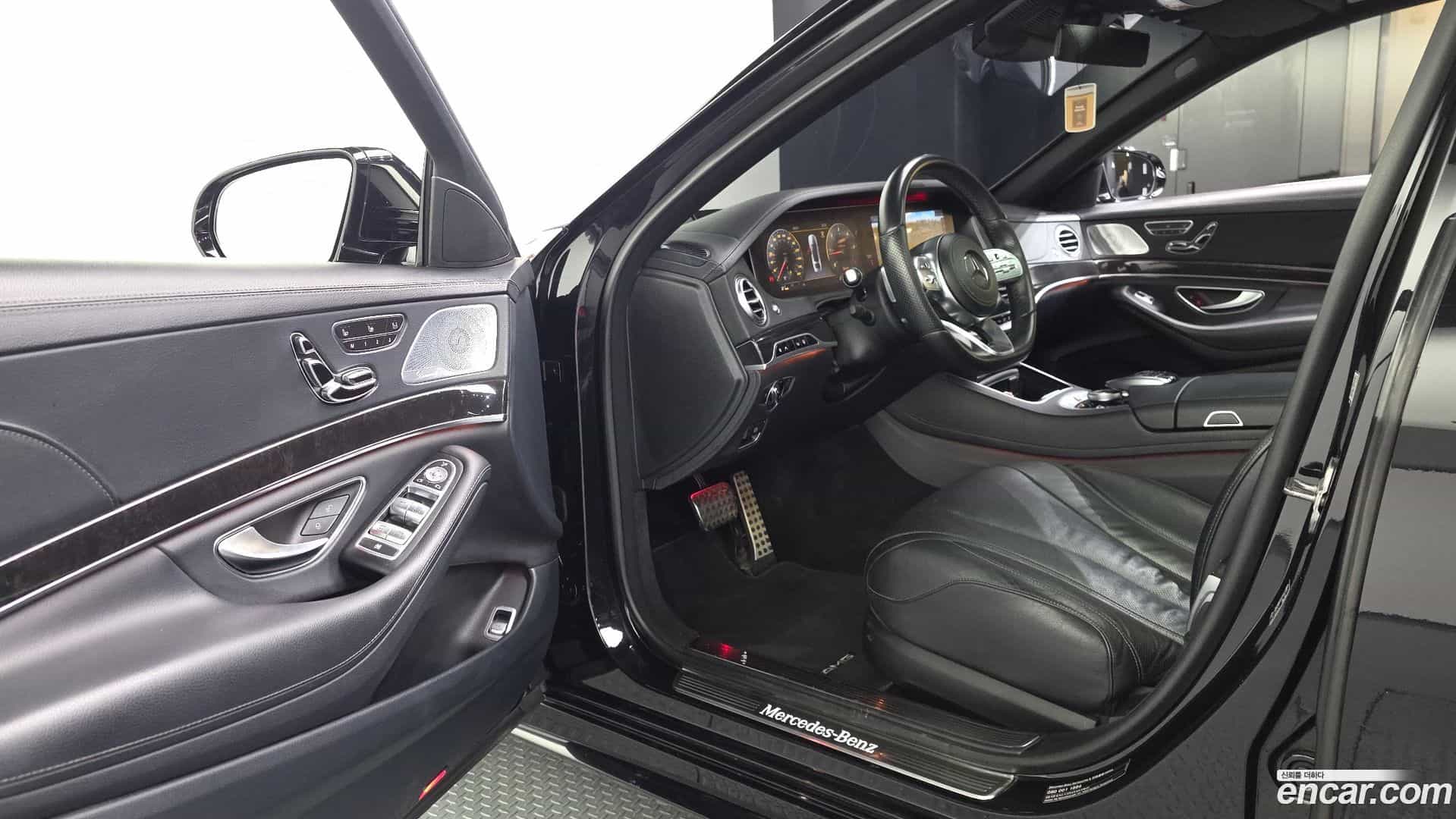 S-Class Mercedes-Benz 2018.1-INNER-010