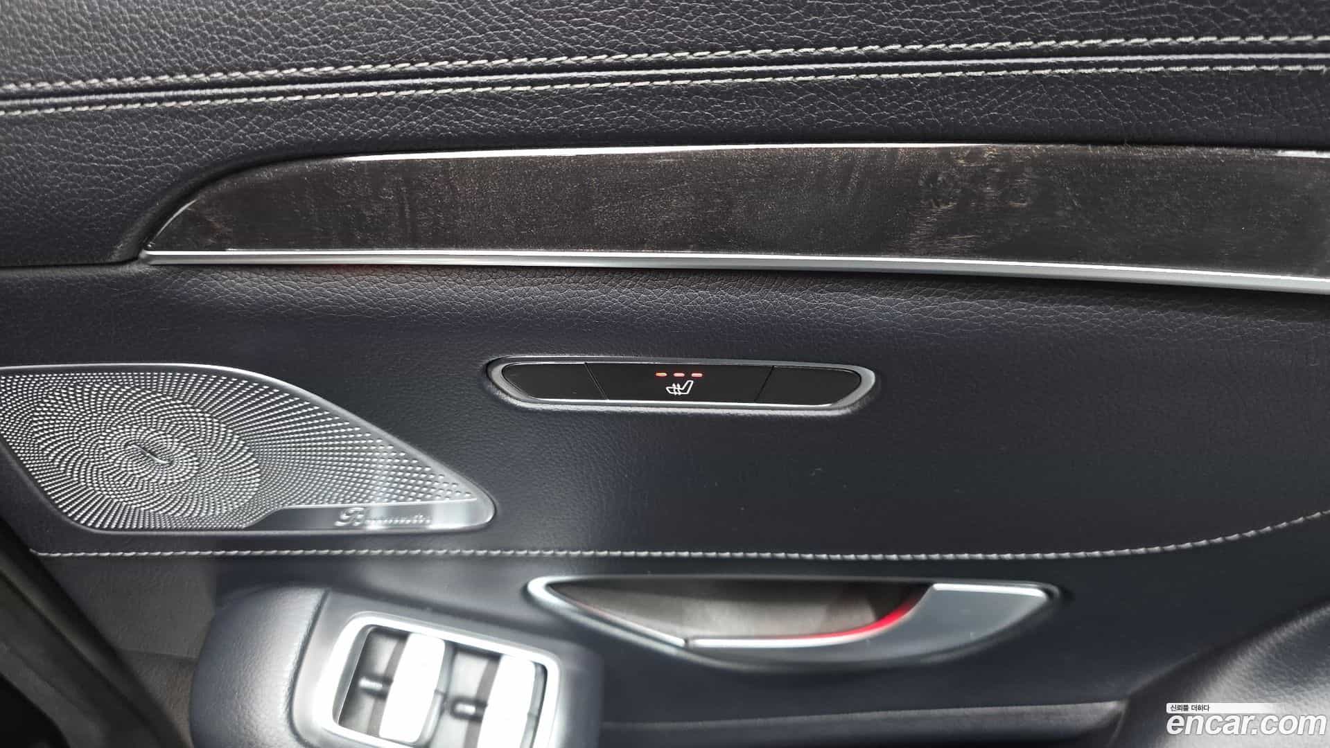 S-Class Mercedes-Benz 2018.1-OPTION-022