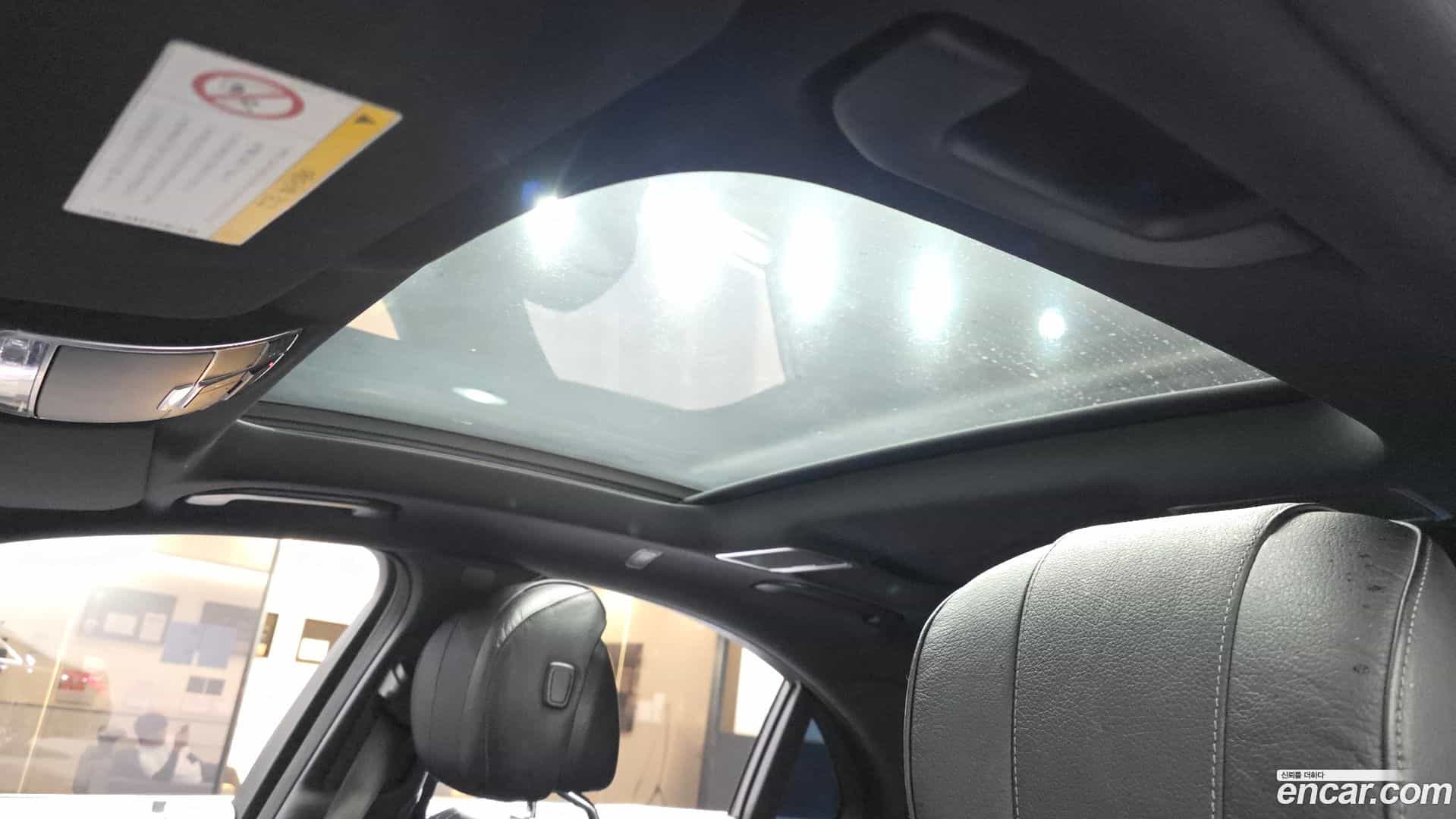 S-Class Mercedes-Benz 2018.1-OPTION-023