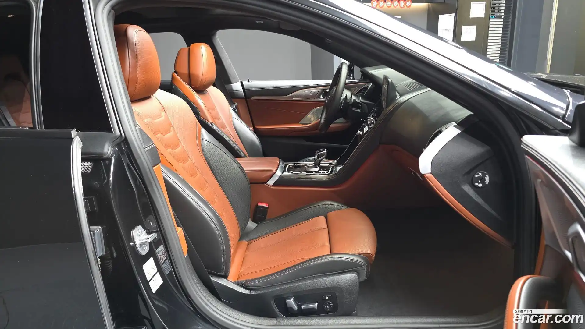 8-Series BMW 2023.4-OPTION-015