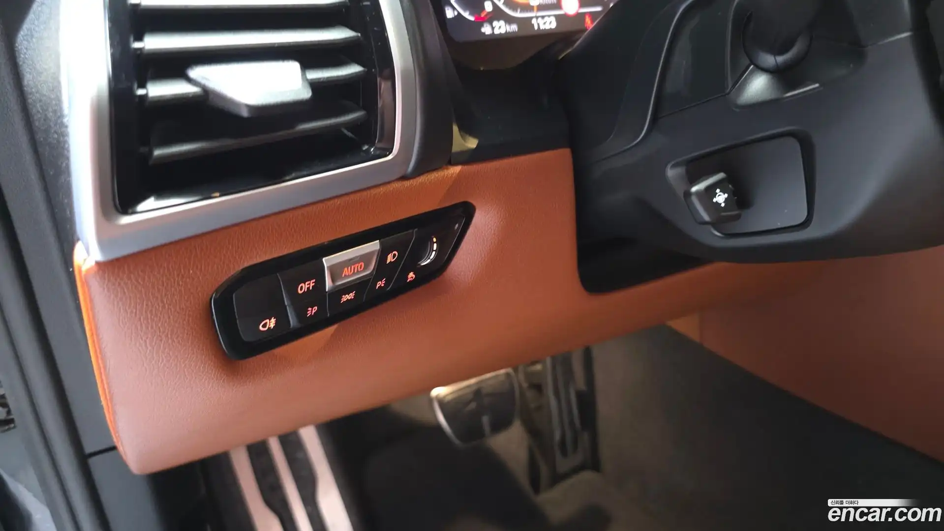 8-Series BMW 2023.4-OPTION-024