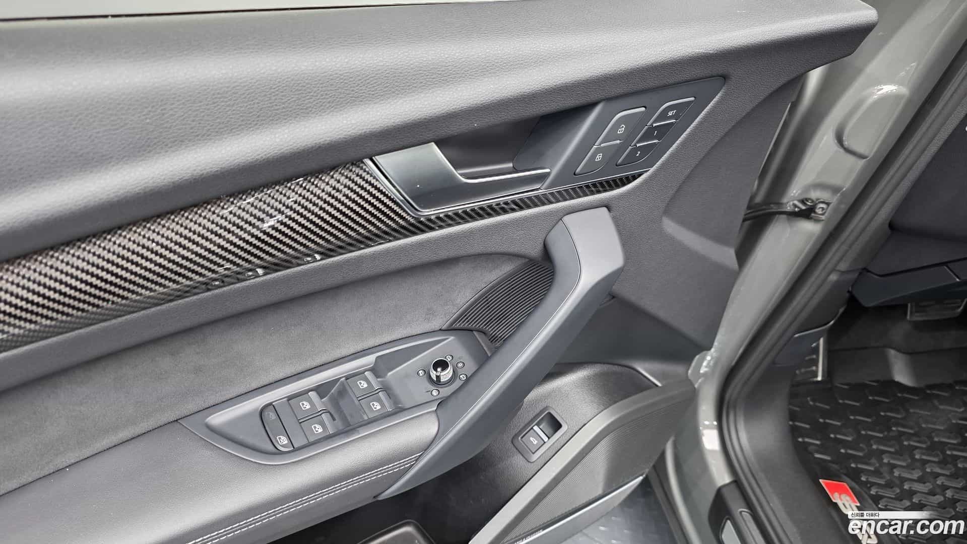 SQ5 Audi 2023.10-OPTION-040