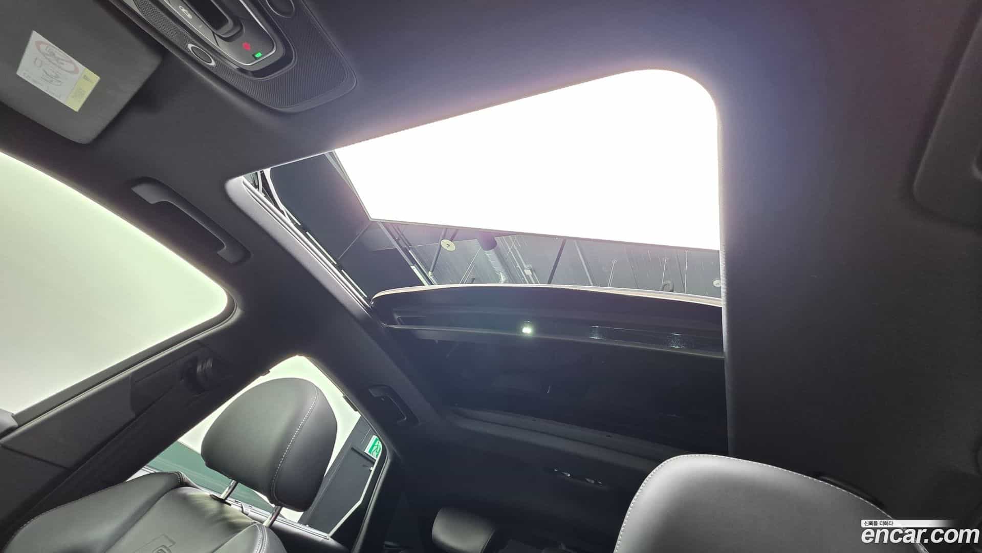 SQ5 Audi 2023.10-OPTION-045