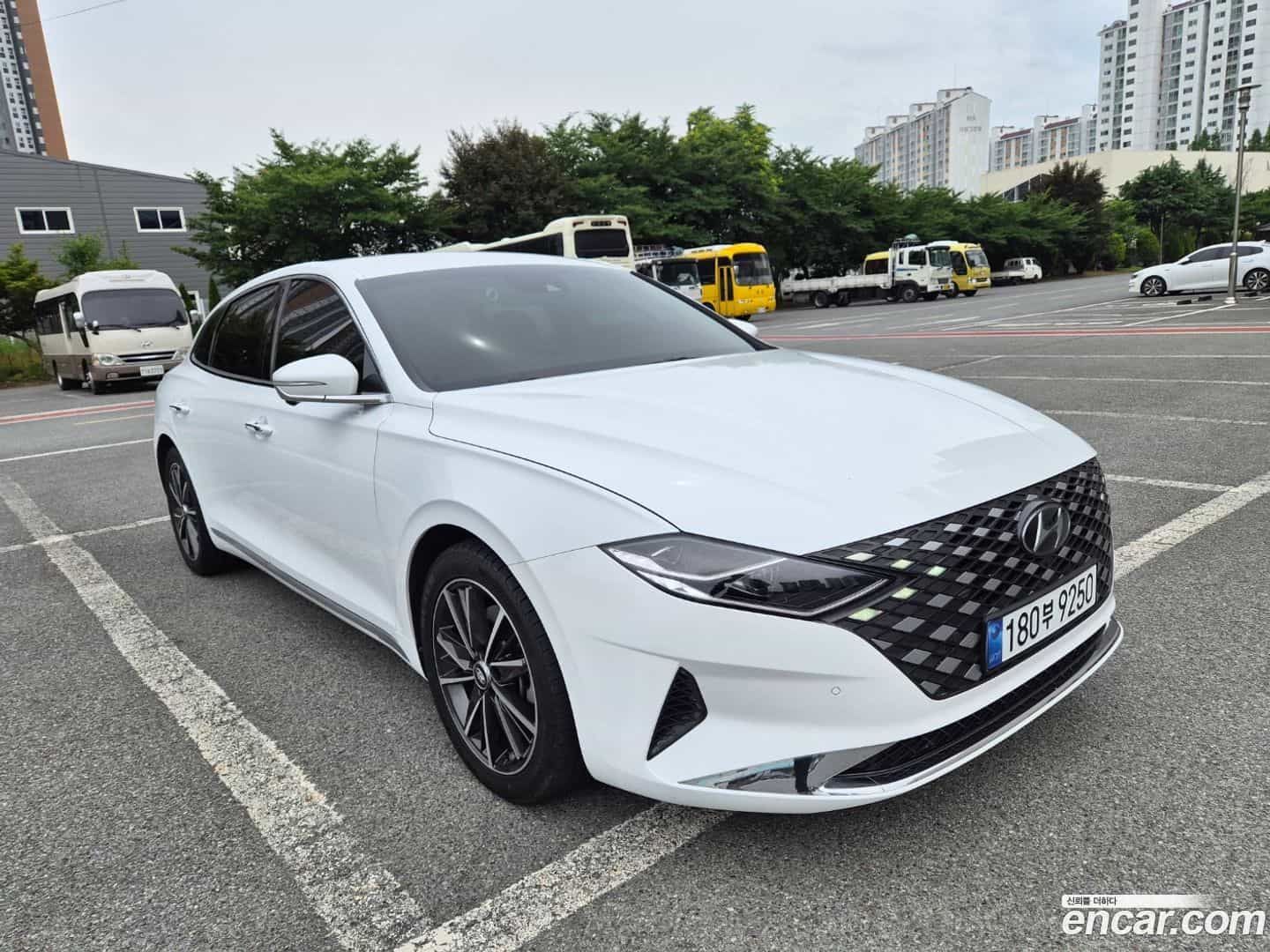 Grandeur Hyundai 2020.0-OUTER-002