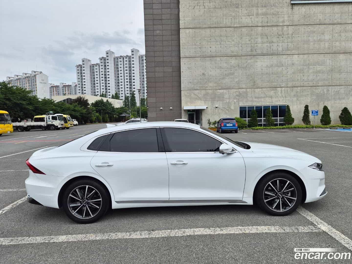 Grandeur Hyundai 2020.0-OUTER-003