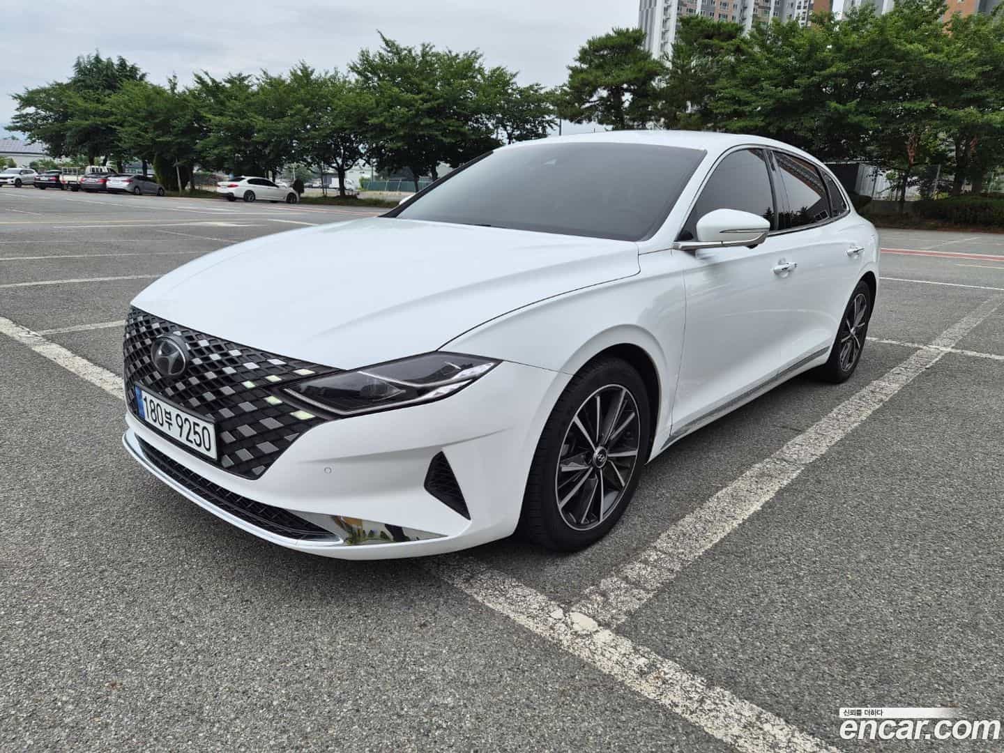 Grandeur Hyundai 2020.0-INNER-008