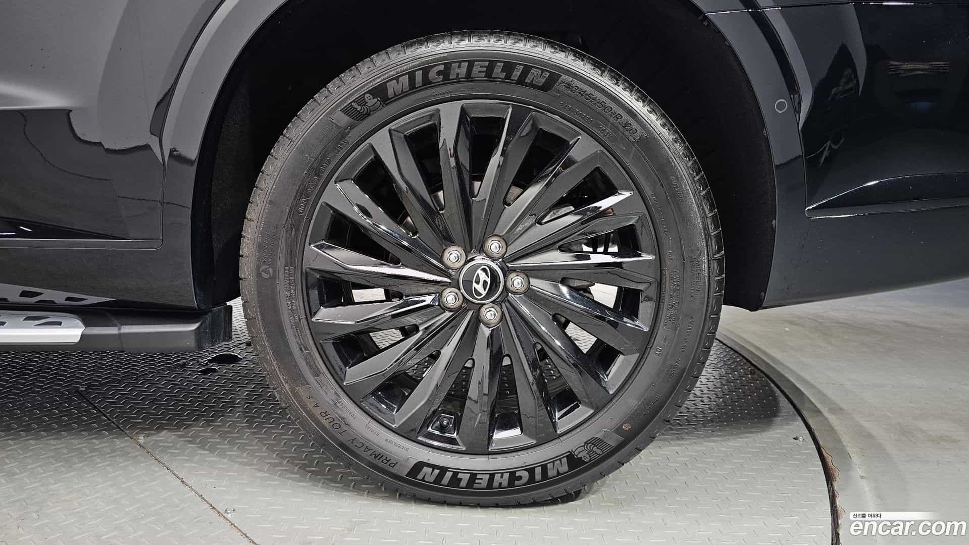 Palisade Hyundai 2024.1-OUTER-031