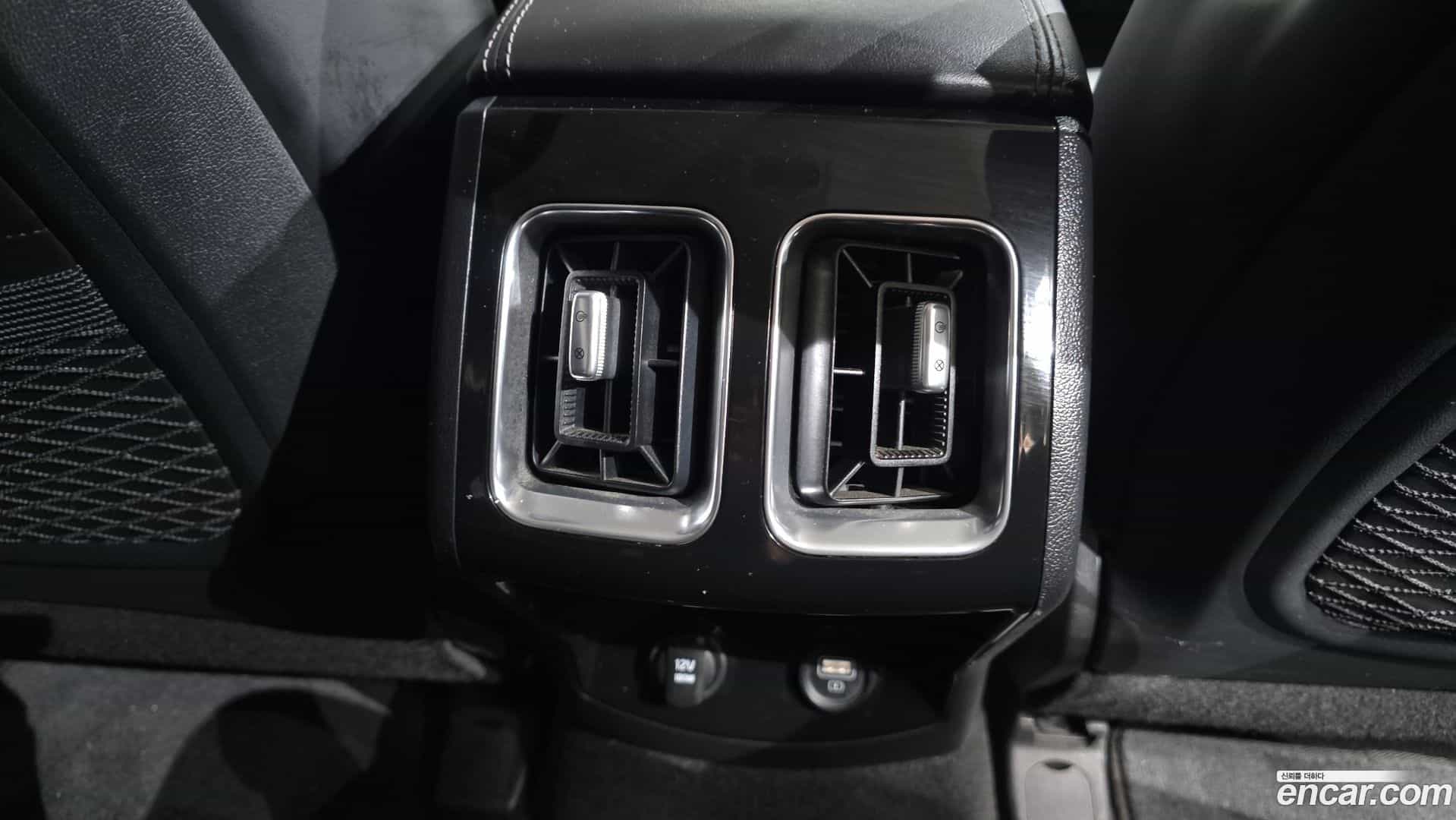 Sorento Kia 2022.4-OPTION-043