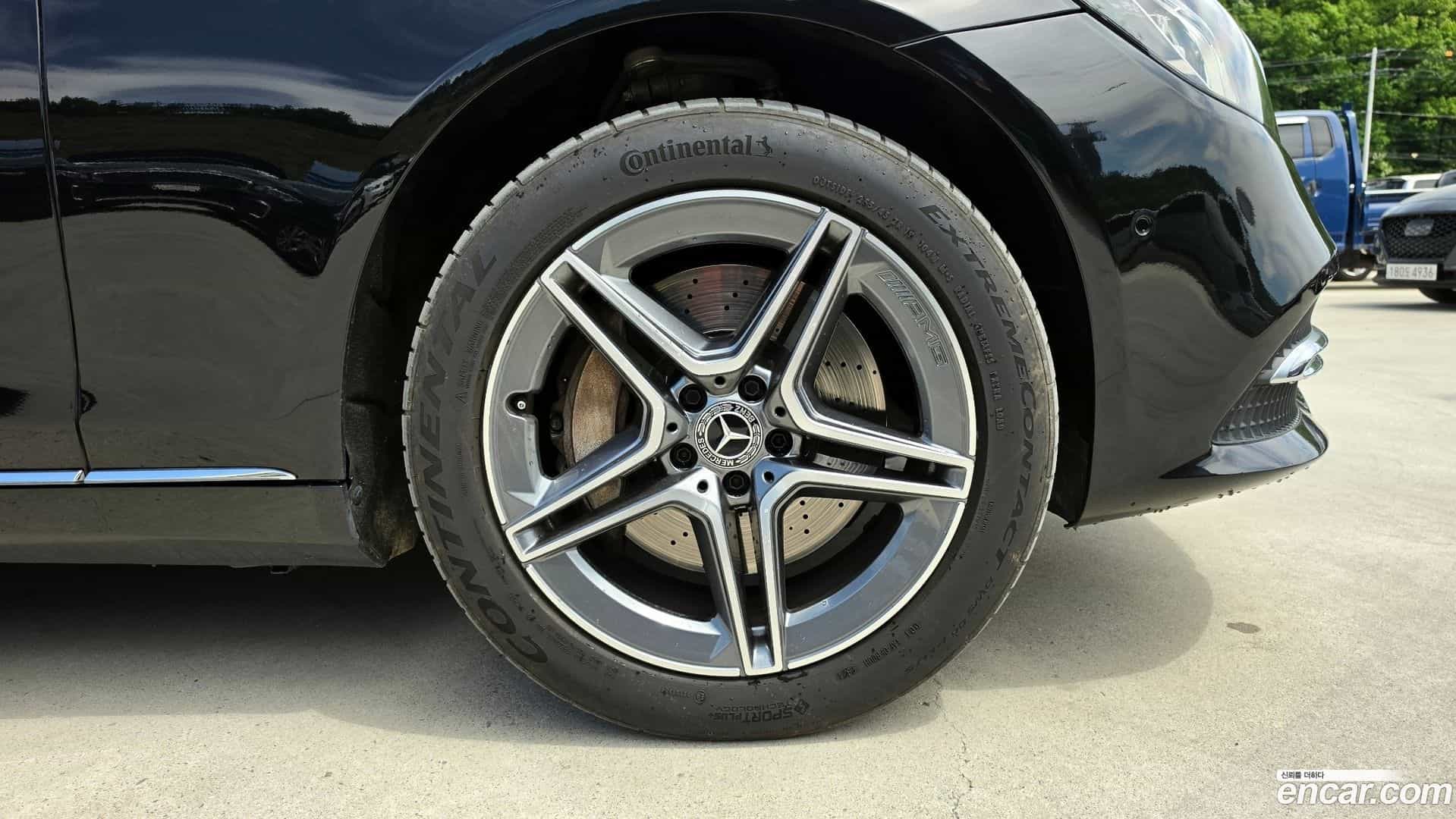S-Class Mercedes-Benz 2017.8-OUTER-005