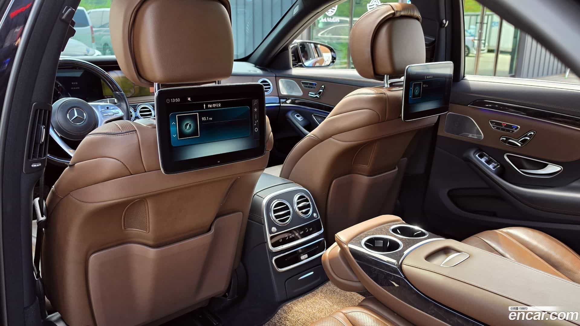 S-Class Mercedes-Benz 2017.8-OPTION-024