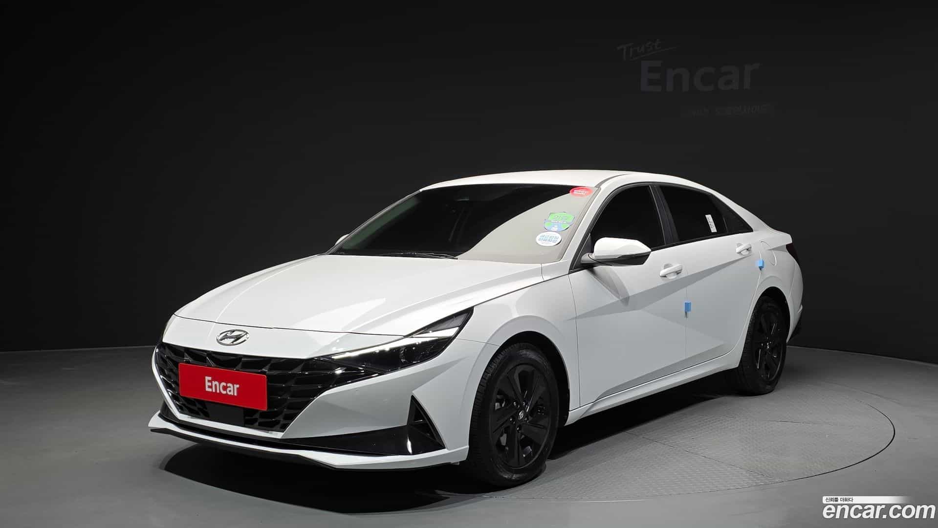 AVANTE Hyundai 2022.4-OUTER-001