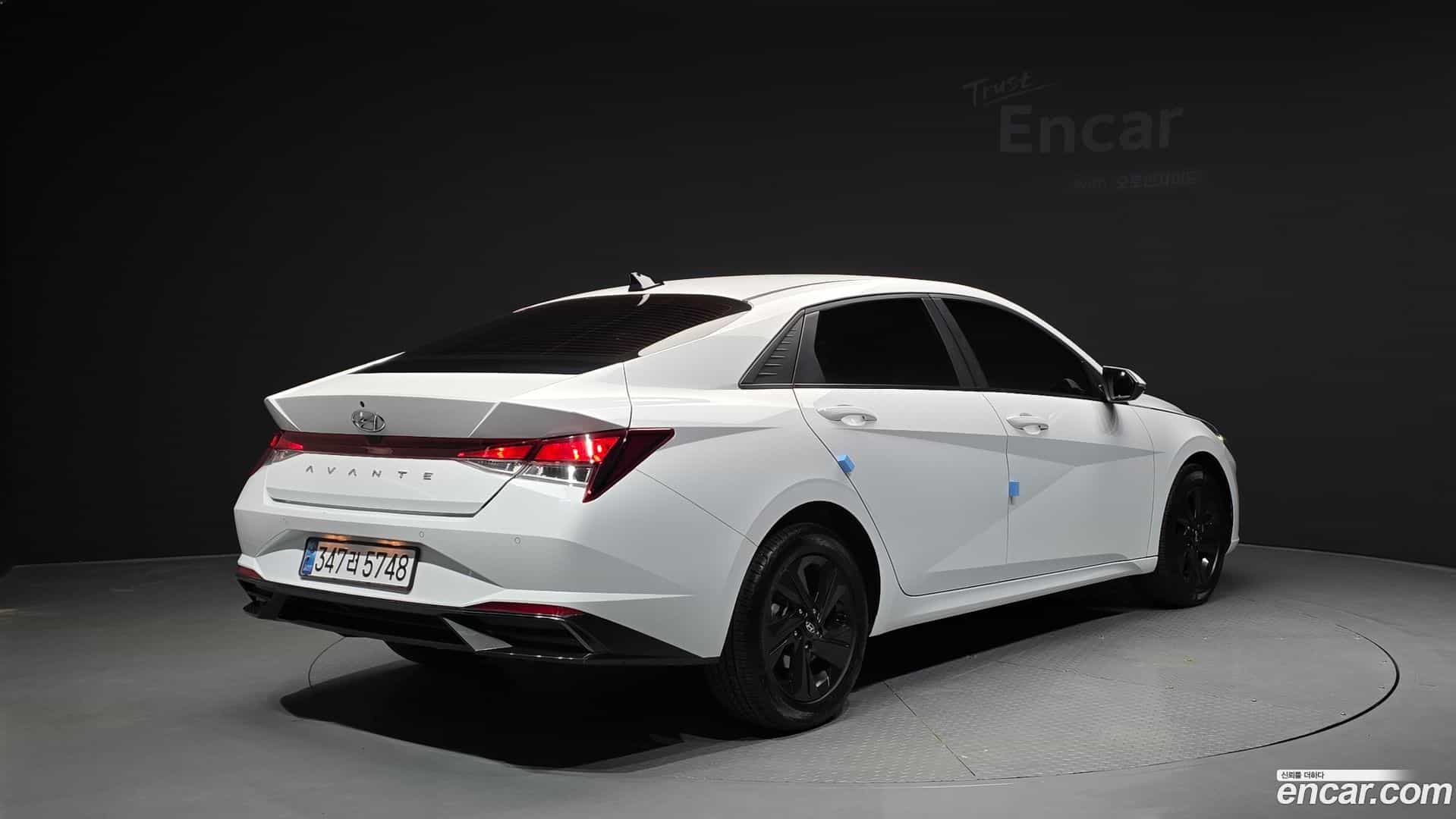 AVANTE Hyundai 2022.4-OUTER-002