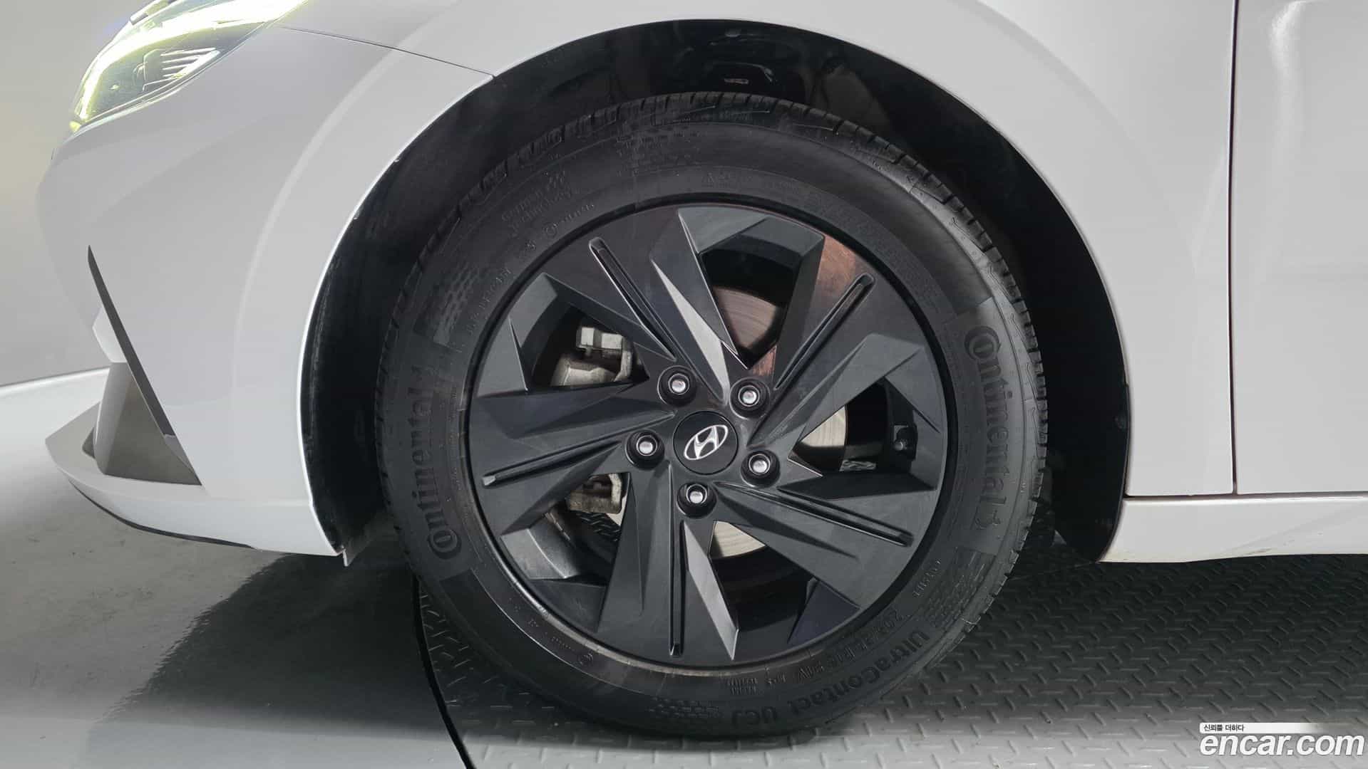 AVANTE Hyundai 2022.4-OUTER-005