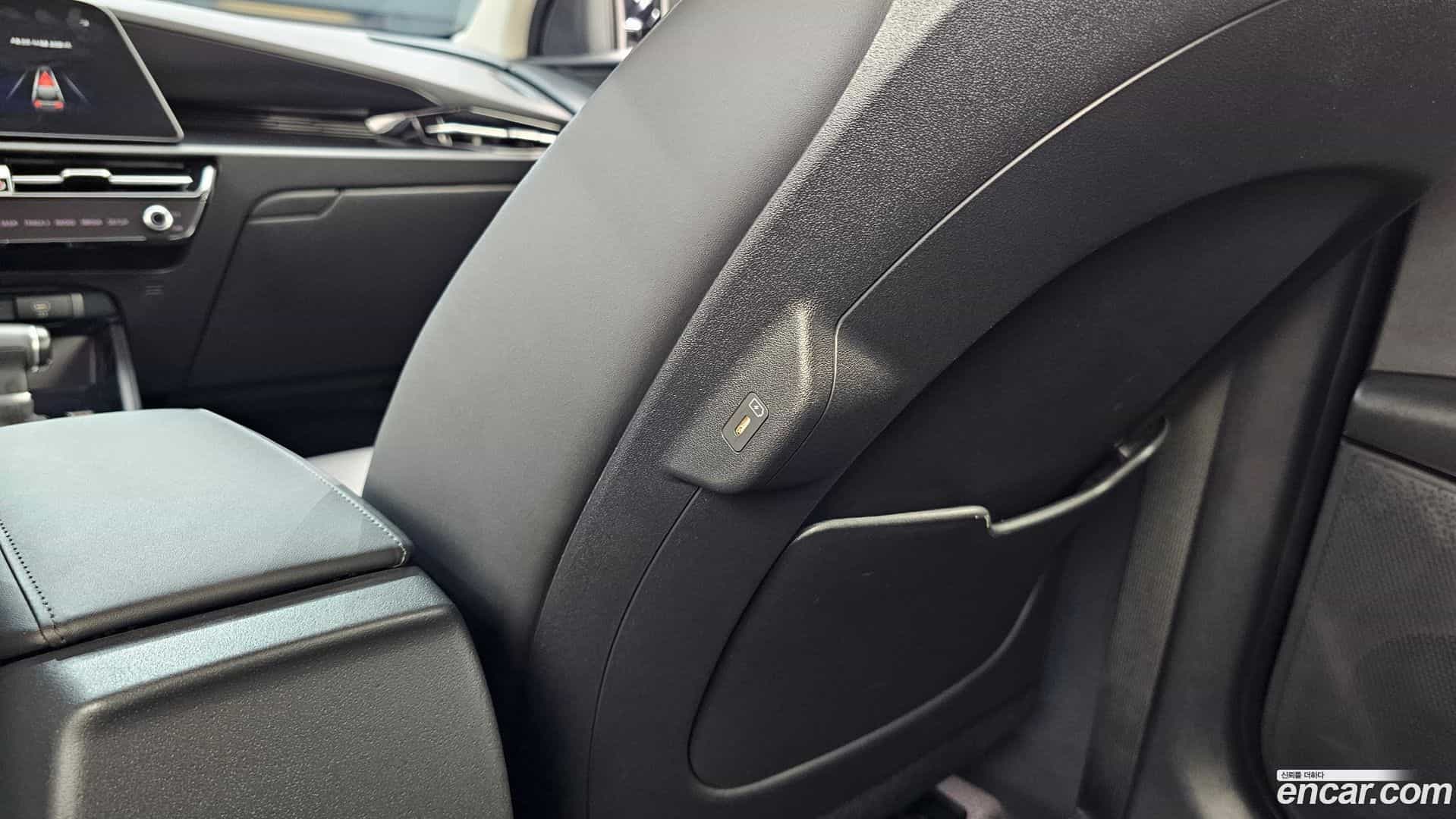 Niro Kia 2022.4-OPTION-041