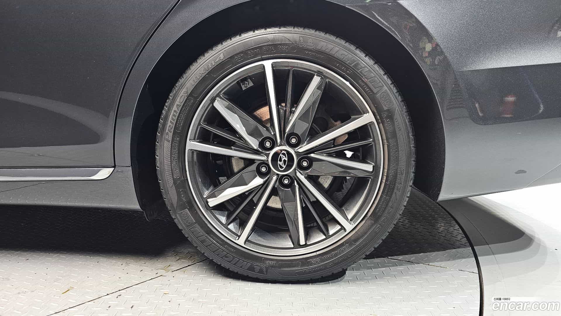 Grandeur Hyundai 2021.4-OUTER-031