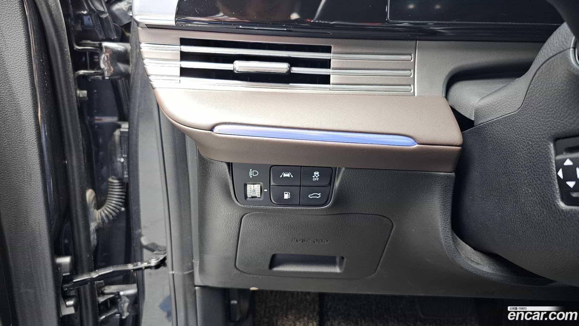 Grandeur Hyundai 2021.4-OPTION-041