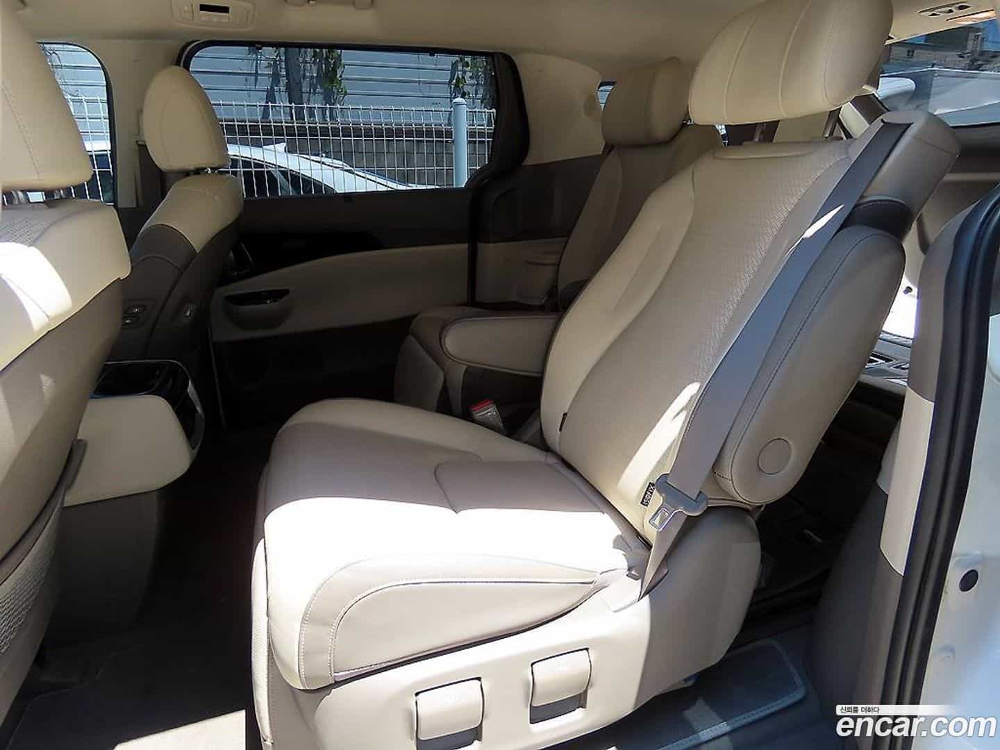 Canival Kia 2022.11-OUTER-006