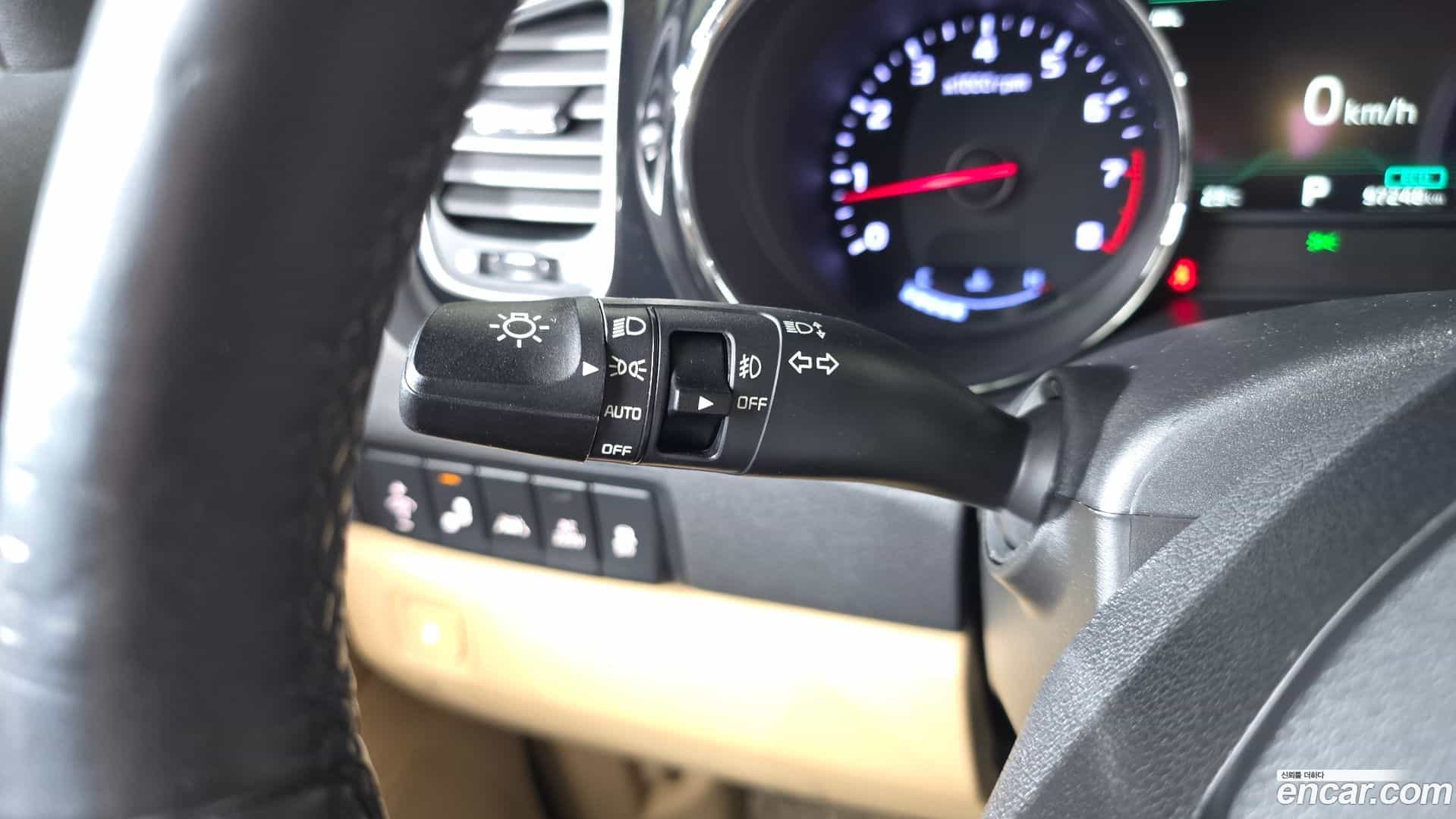 Canival Kia 2020.4-OPTION-024