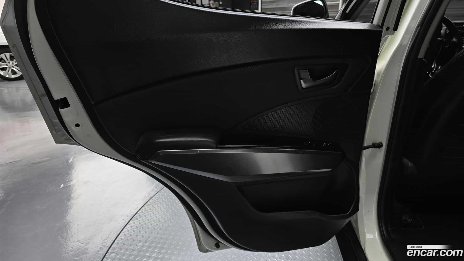 TIBOLI KG Mobility 2024.2-INNER-035