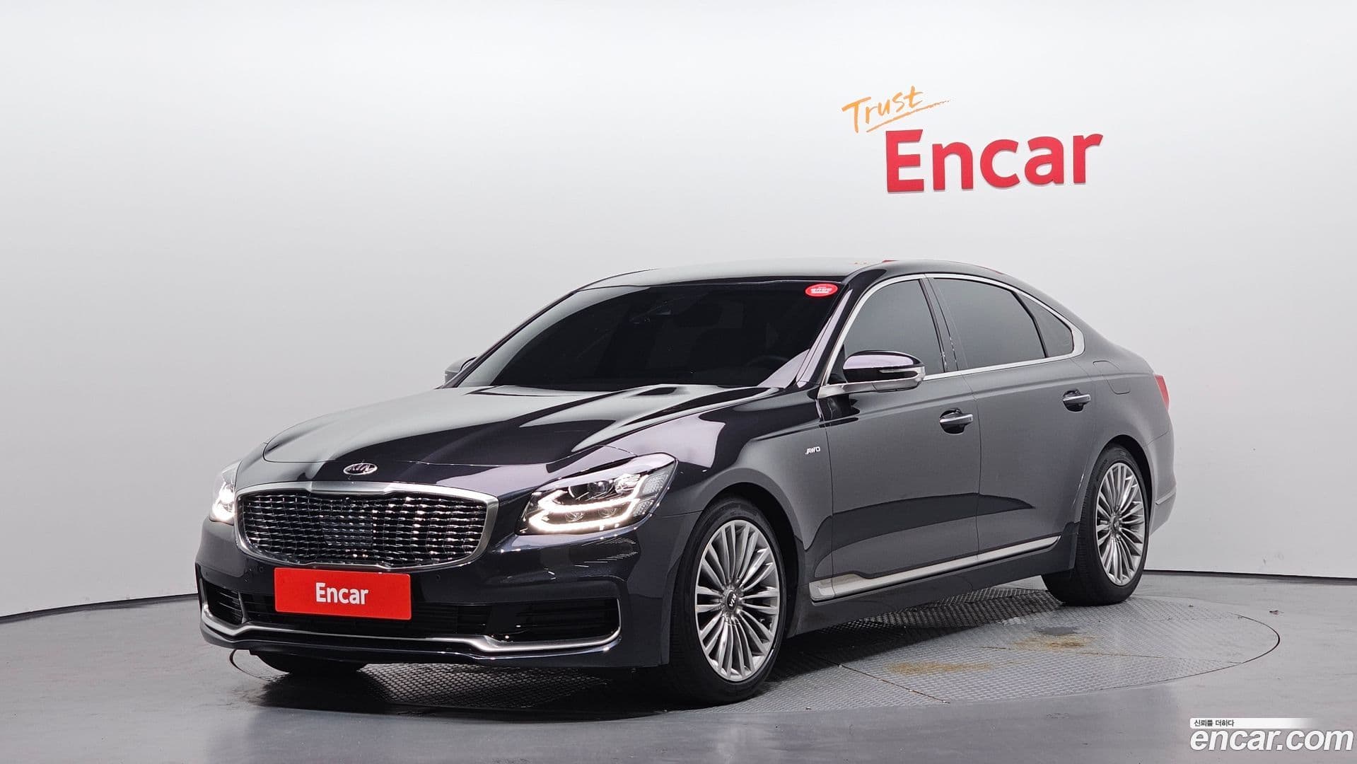 Main__Slider__Photo:K9 Kia 2018.7-0