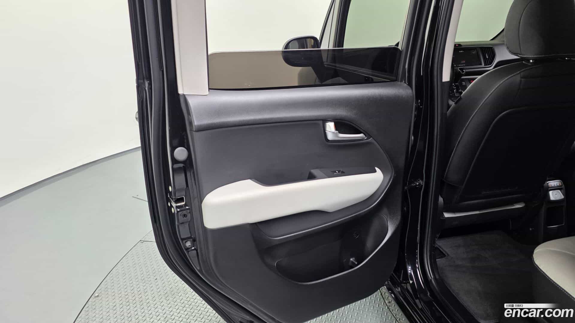 RAY Kia 2024.2-INNER-035