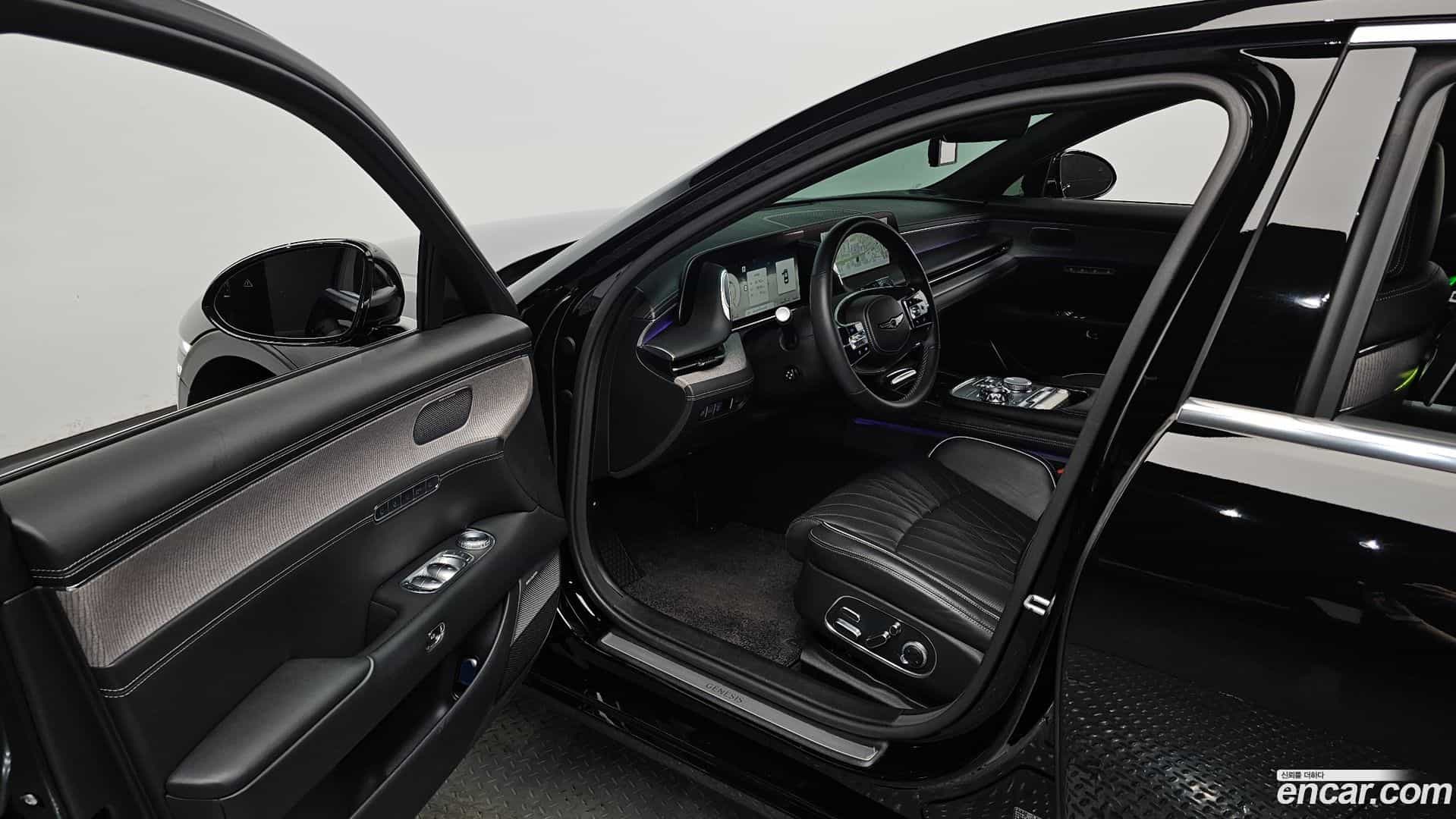 G90 Genesis 2022.11-INNER-010