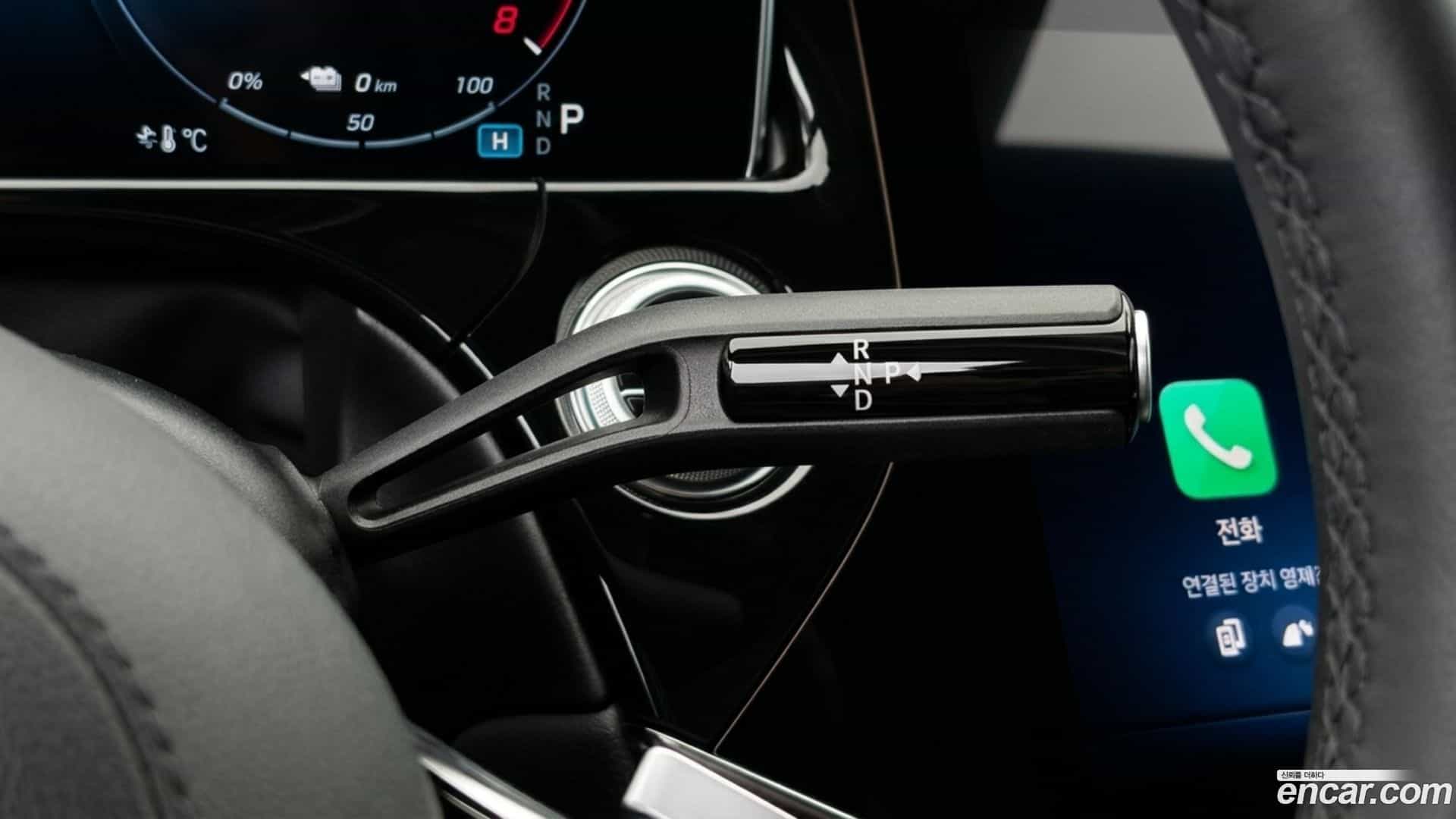 E-Class Mercedes-Benz 2025.7-INNER-009