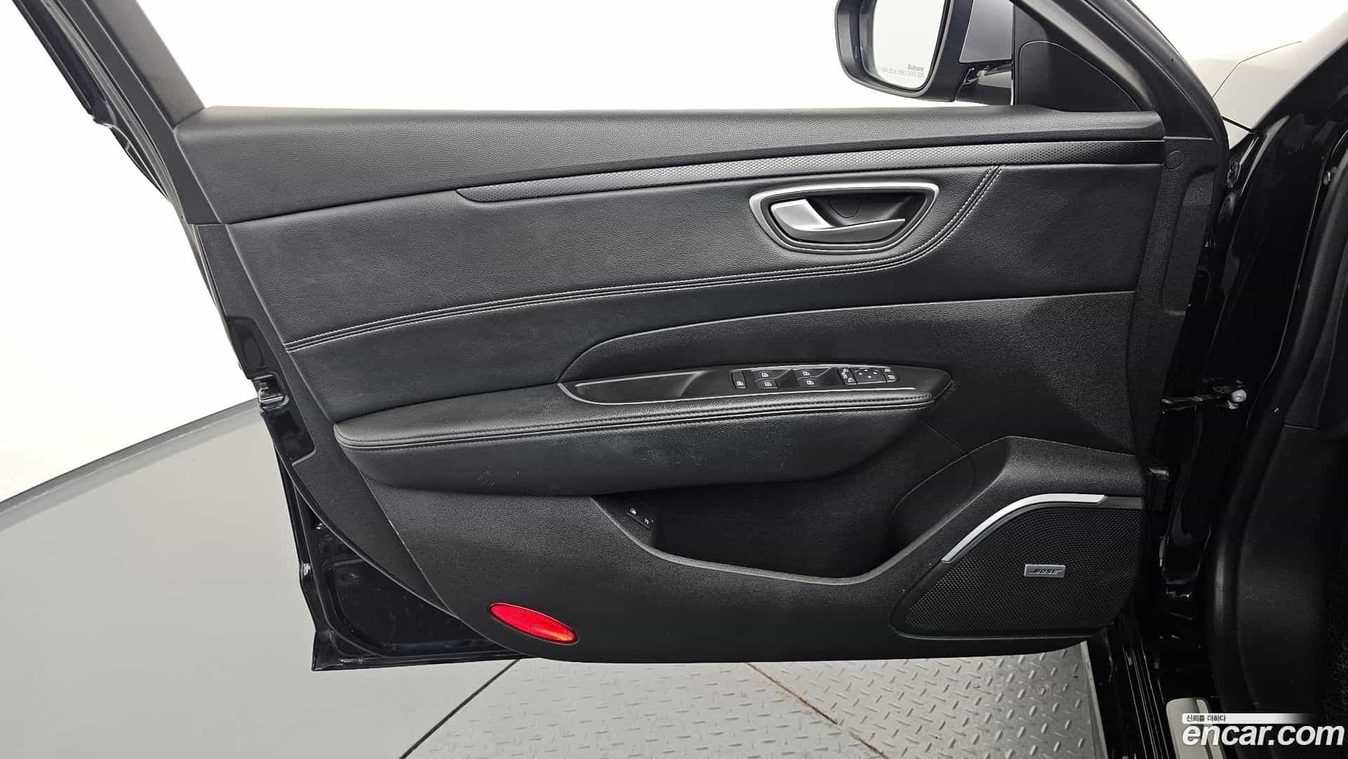 SM6 Renault Korea 2021.0-INNER-034