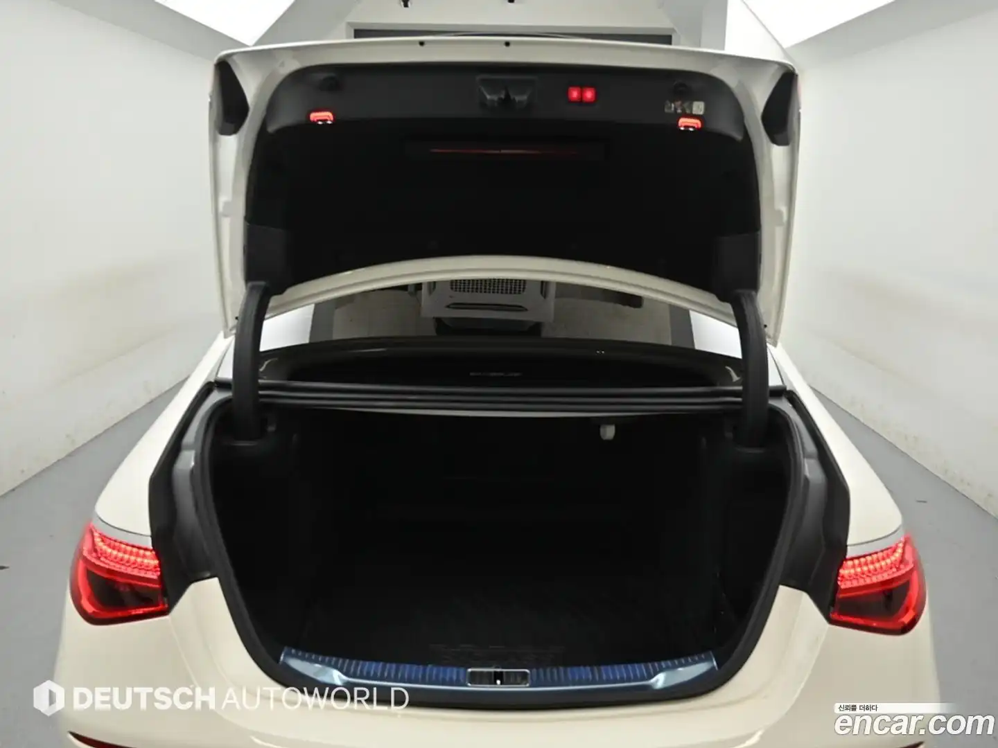 S-Class Mercedes-Benz 2022.2-OPTION-024