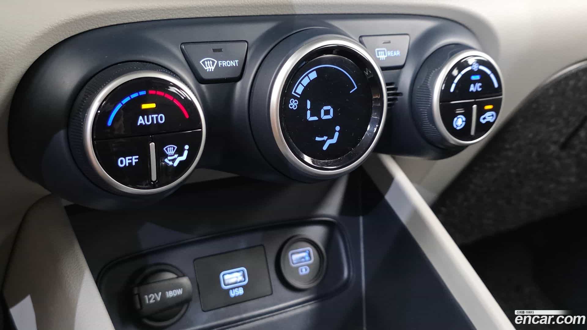 Venue Hyundai 2019.9-OPTION-017