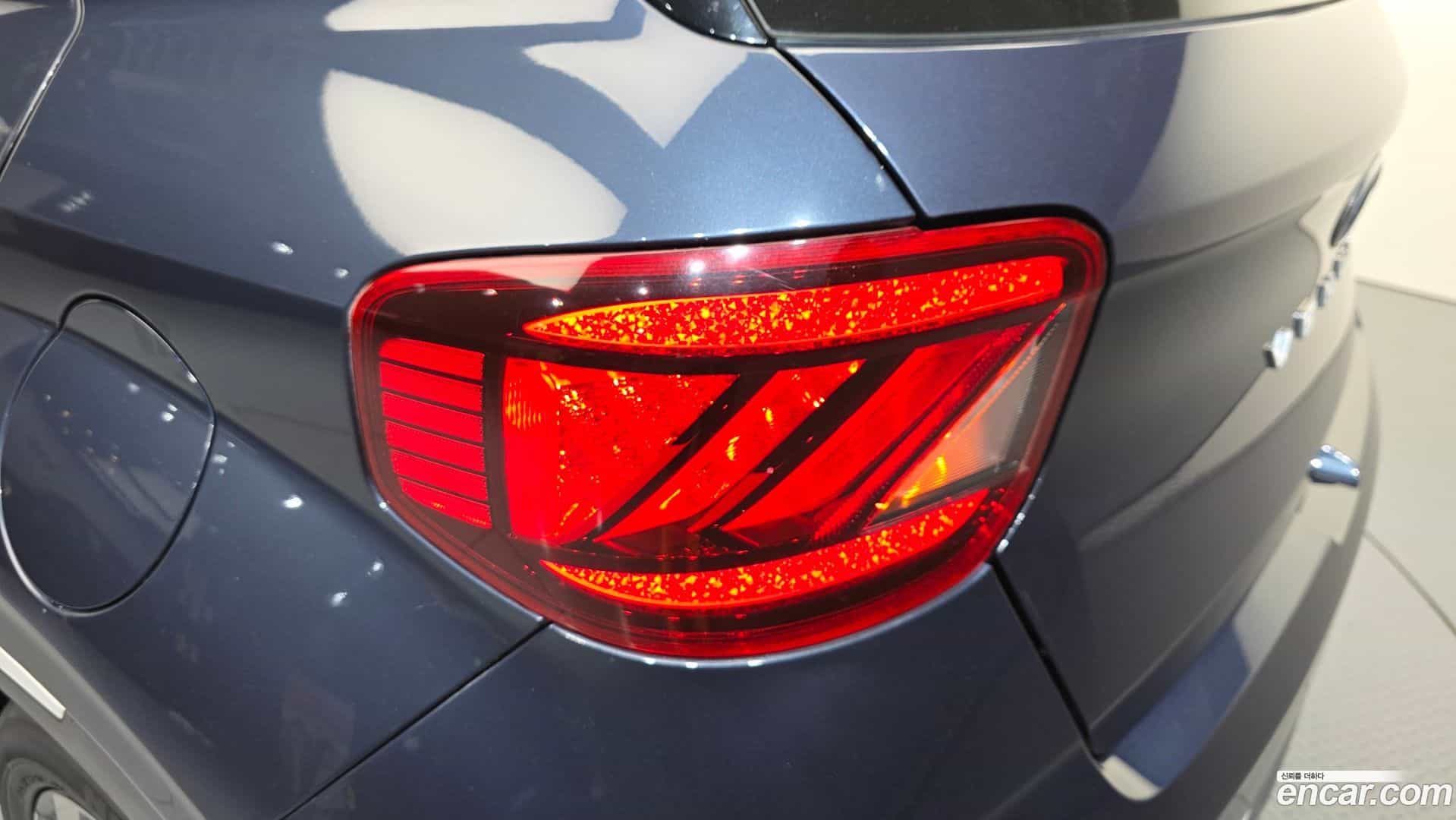 Venue Hyundai 2019.9-OUTER-033