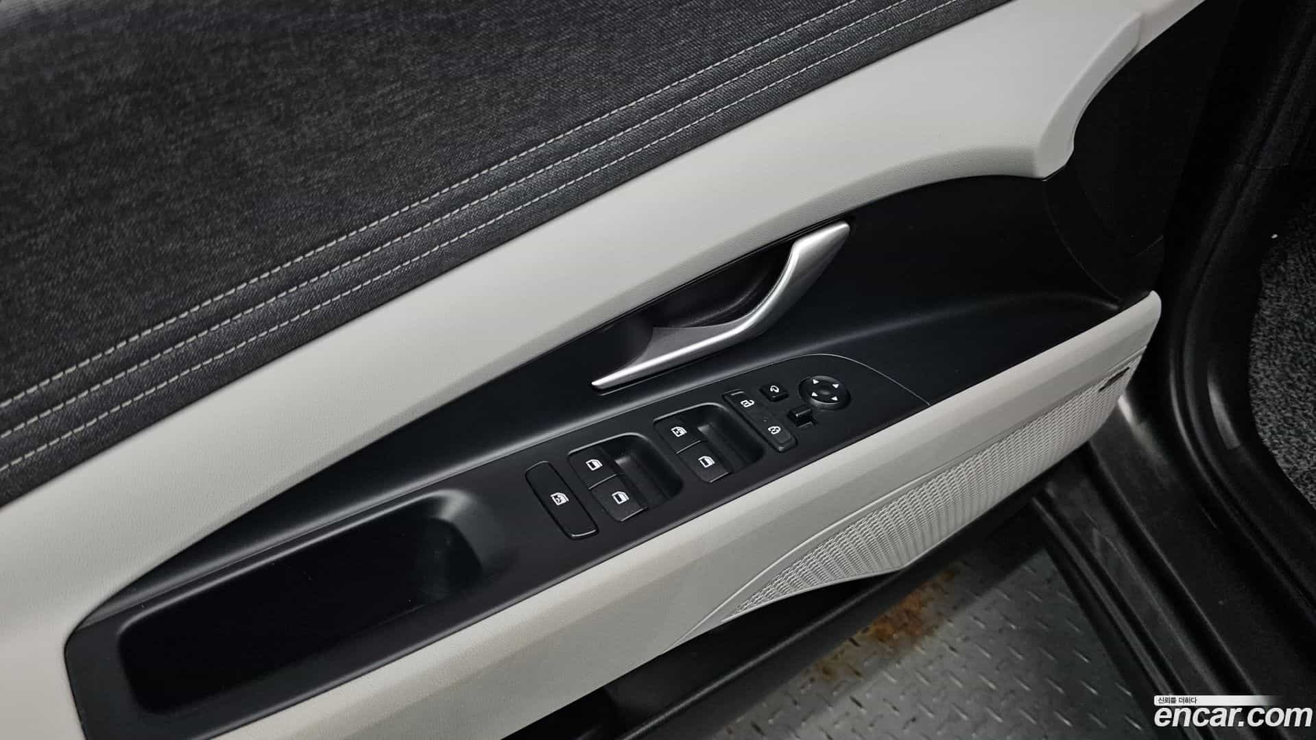 AVANTE Hyundai 2021.9-OPTION-021
