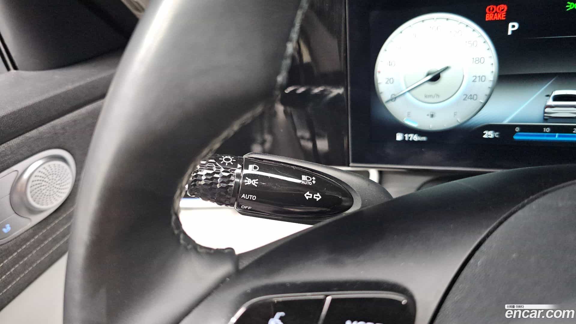 AVANTE Hyundai 2021.9-OPTION-042