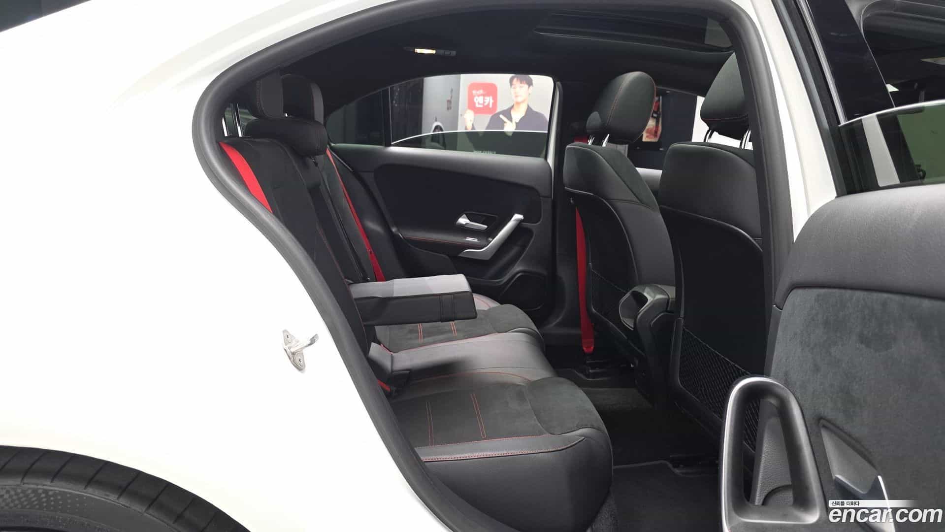 A-Class Mercedes-Benz 2022.9-OPTION-015