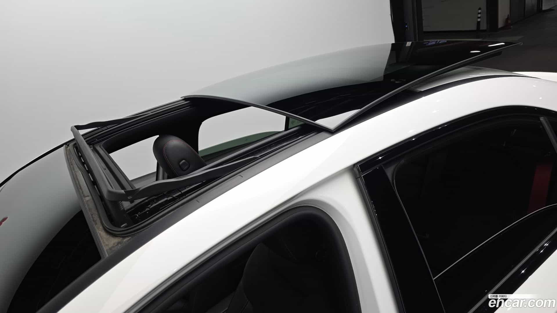 A-Class Mercedes-Benz 2022.9-OPTION-019