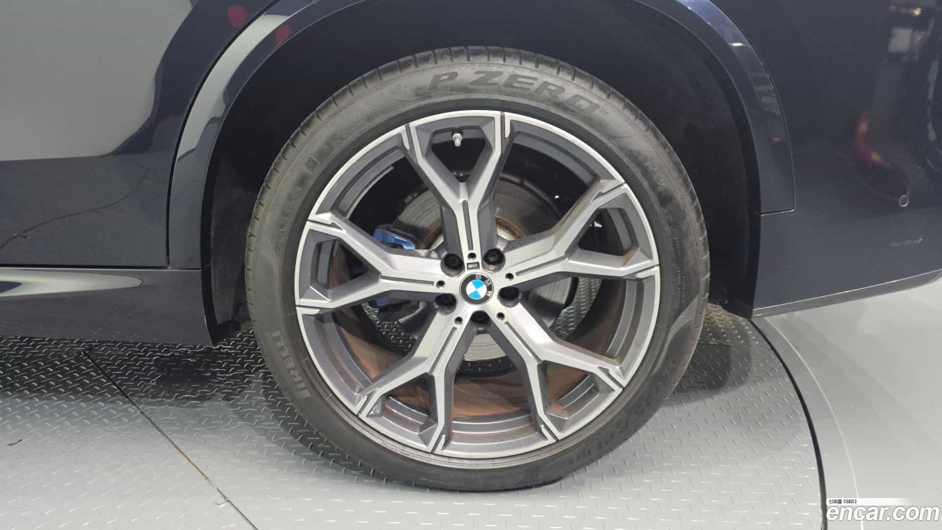 X5 BMW 2022.1-OUTER-031