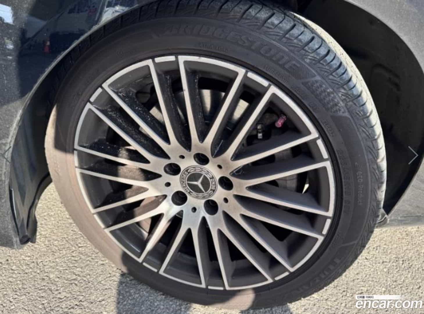 C-Class Mercedes-Benz 2024.1-INNER-007