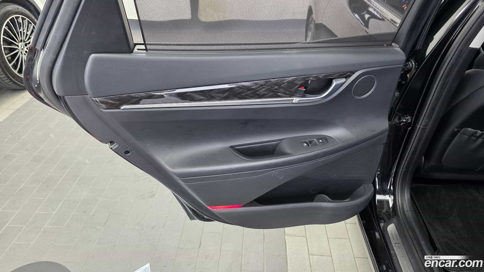 Grandeur Hyundai 2019.9-INNER-035