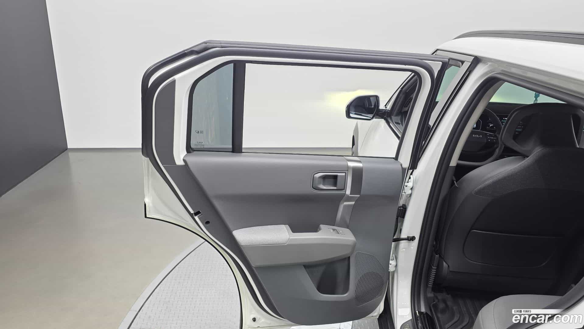 EV3 Kia 2024.9-INNER-035