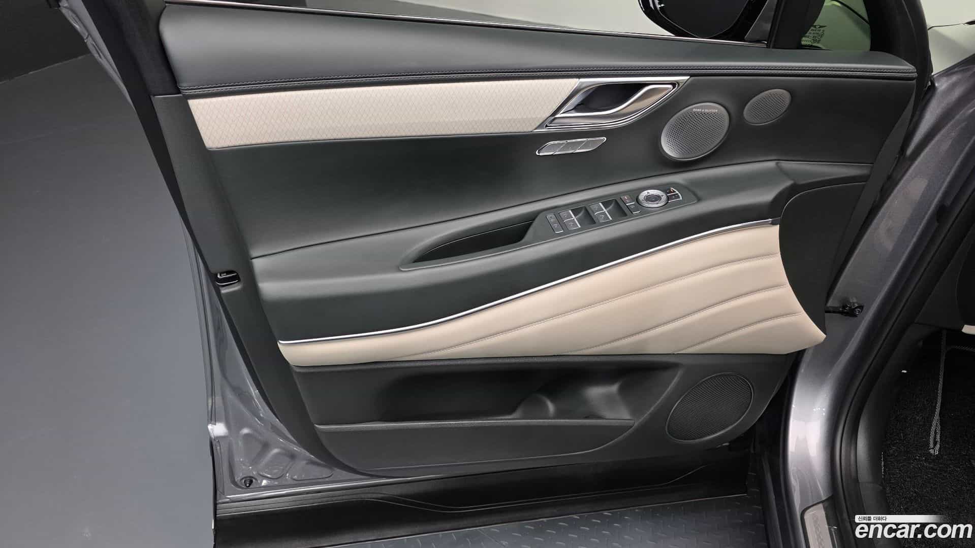 GV80 Genesis 2024.2-INNER-034