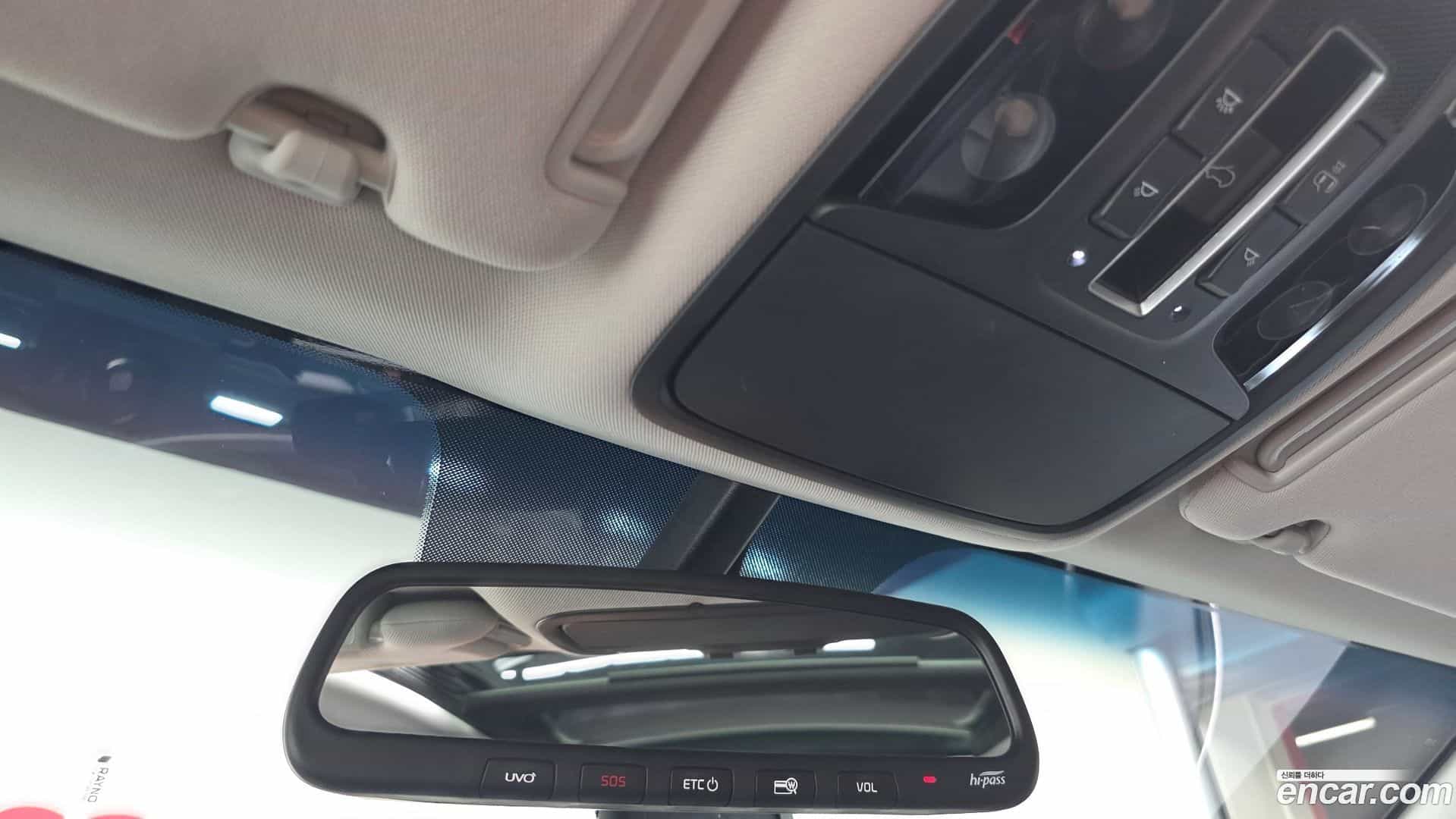 Sorento Kia 2018.7-OPTION-023