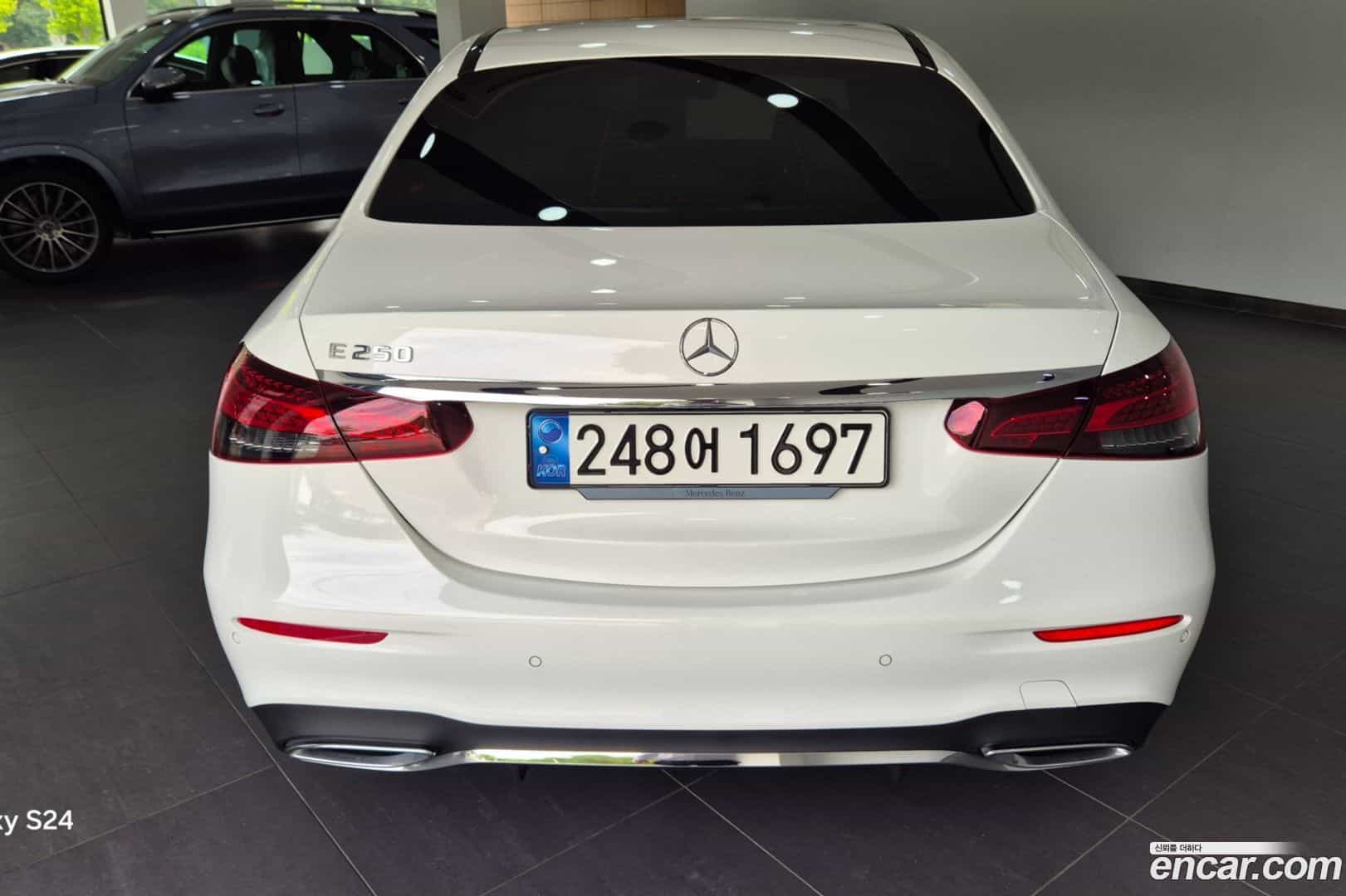 E-Class Mercedes-Benz 2023.5-OUTER-004