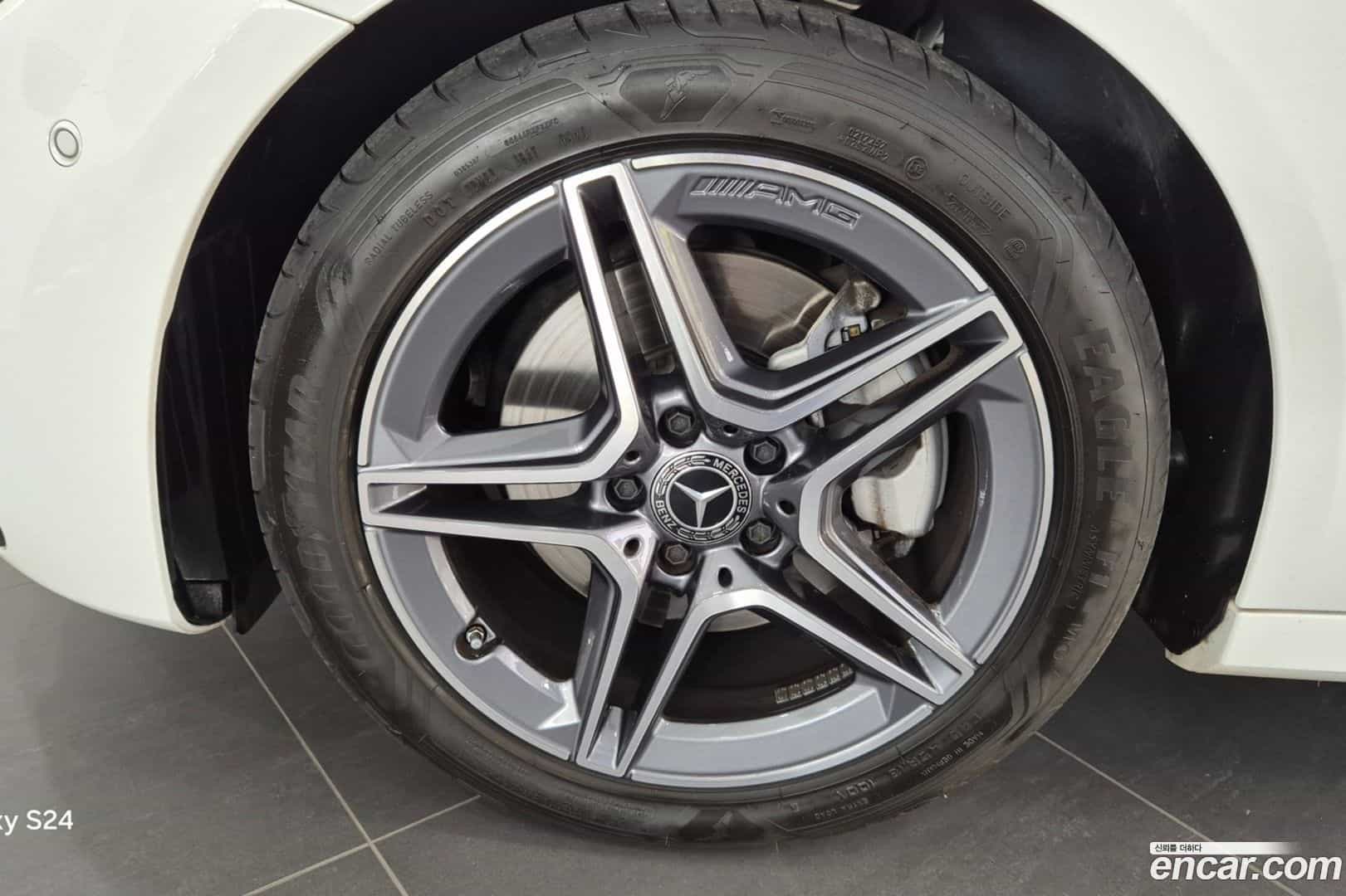 E-Class Mercedes-Benz 2023.5-OUTER-005