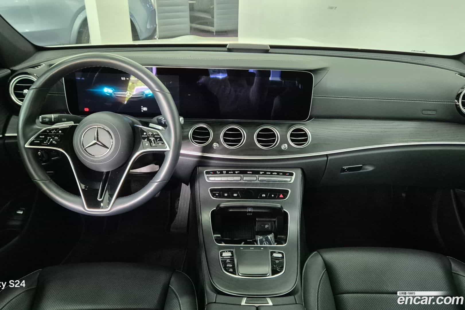 E-Class Mercedes-Benz 2023.5-INNER-007
